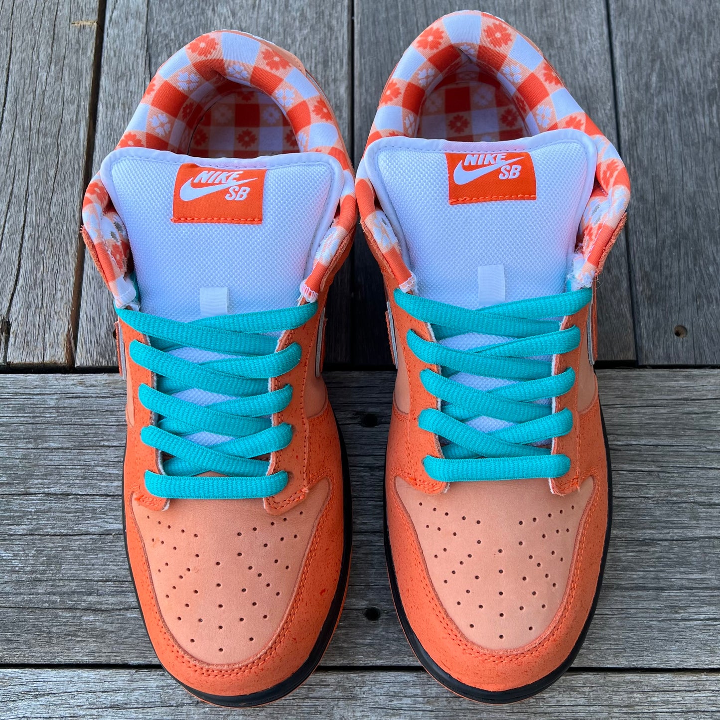 Nike SB Dunk Low Orange Lobster Size 10