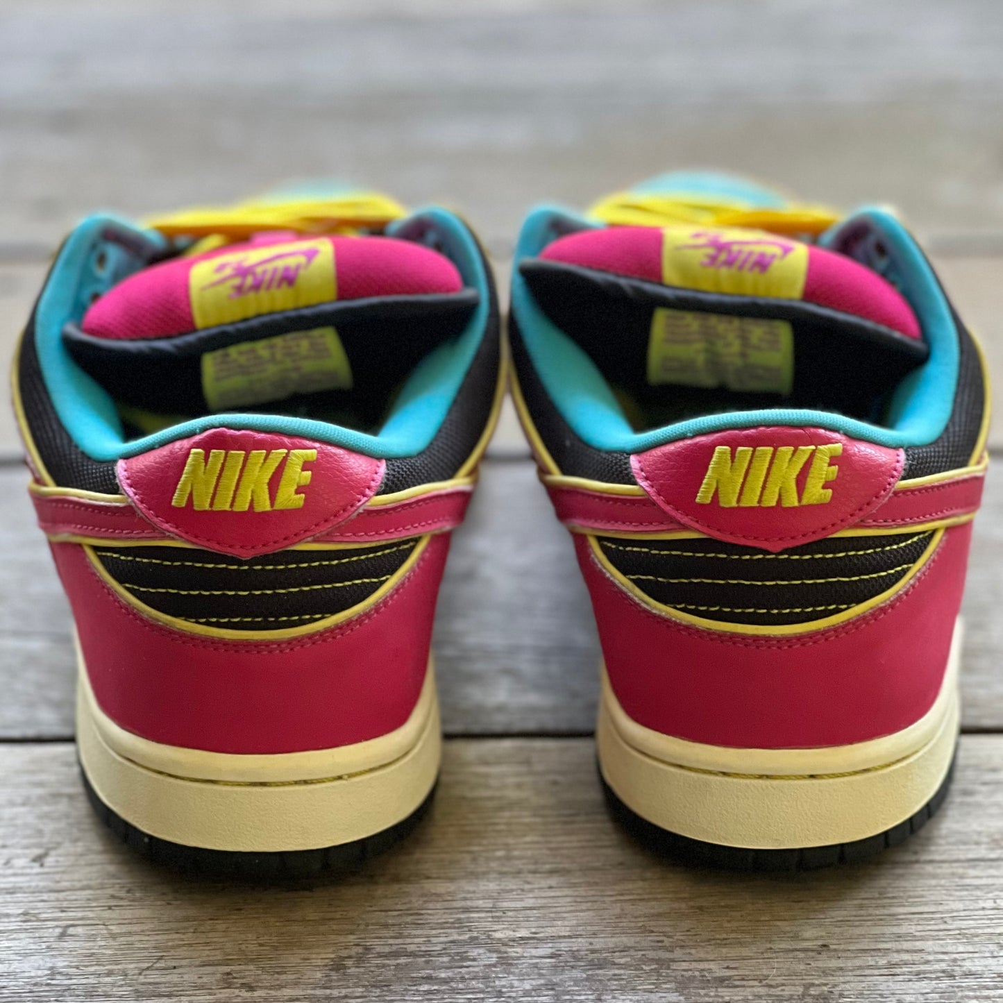 Nike SB Dunk Low Miss Pacman Size 11