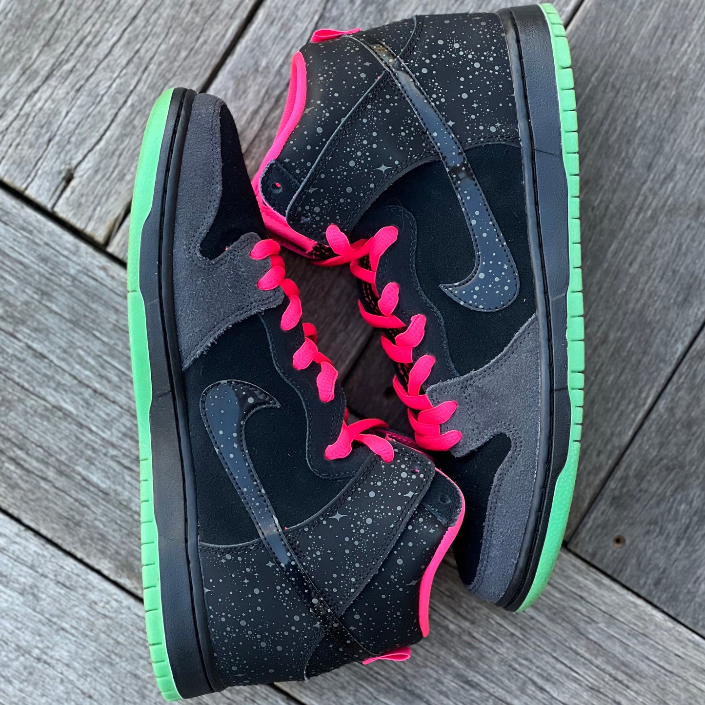 Nike SB Dunk High Northern Lights Size 10