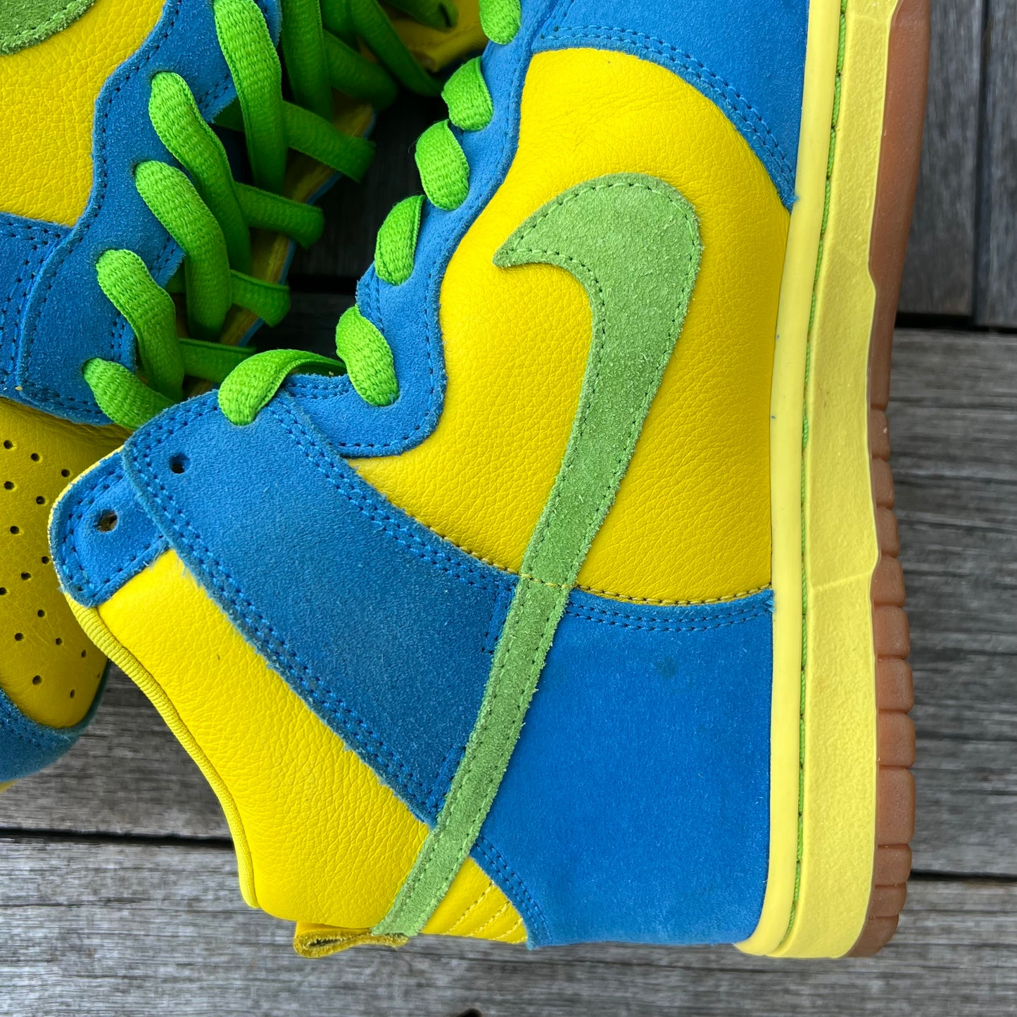 Nike SB Dunk High Marge Simpson Size 8.5