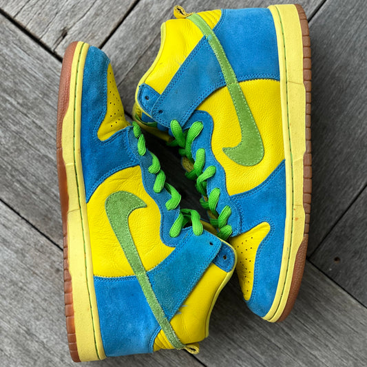Nike SB Dunk High Marge Simpson Size 9