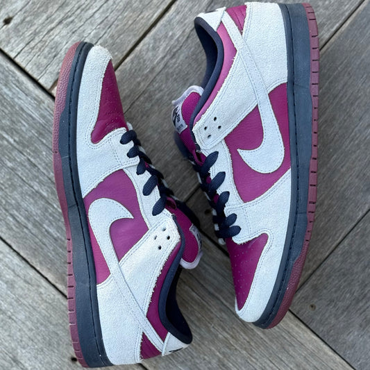 Nike SB Dunk Low True Berry Size 11
