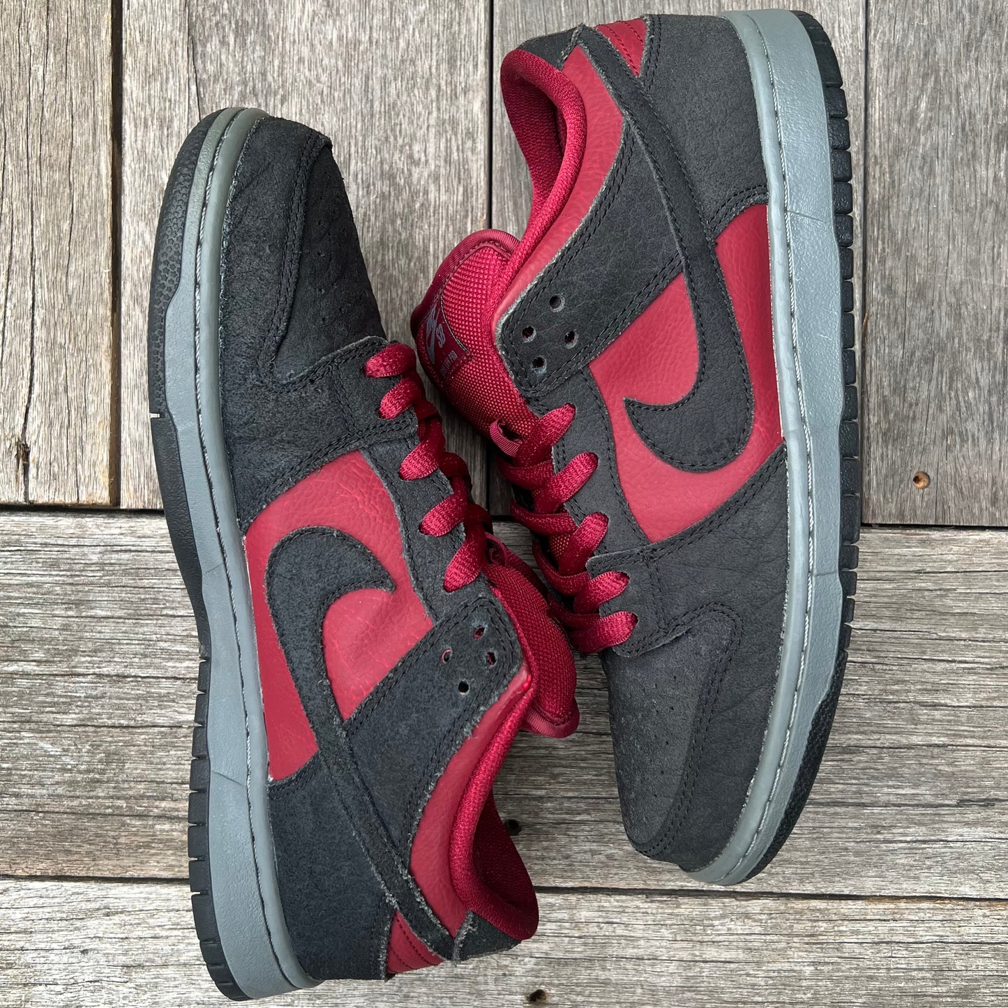 Nike SB Dunk Low Red Wine Size 9