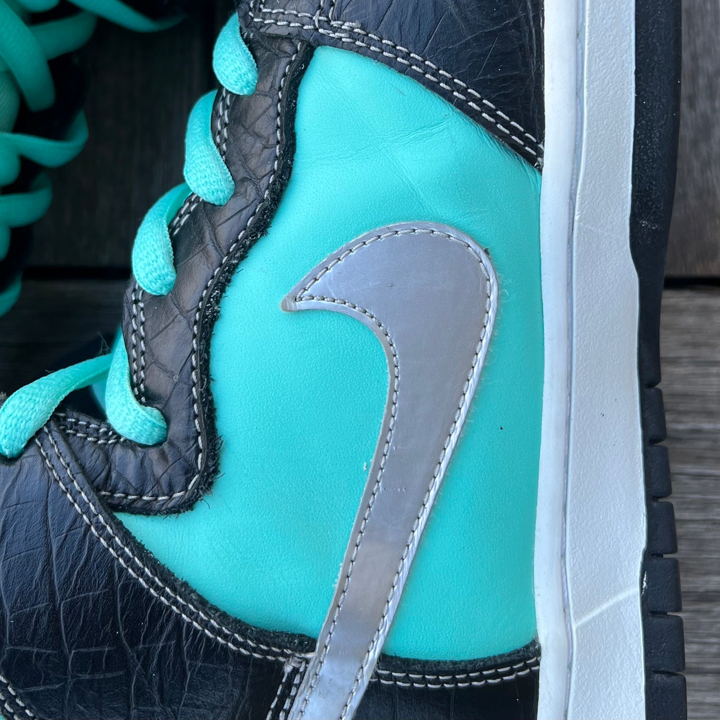 Nike SB Dunk High Tiffany Diamond Size 12