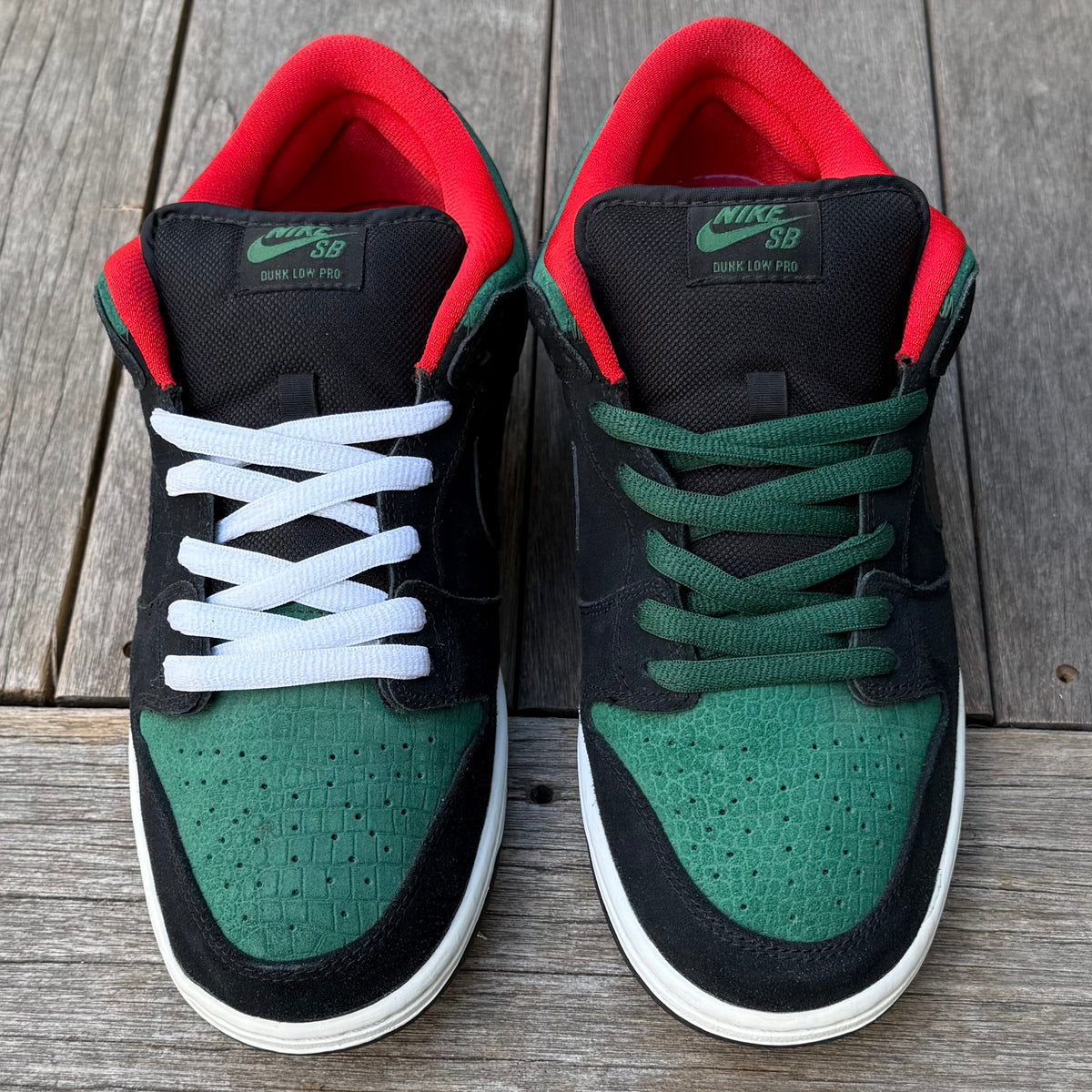Nike SB Dunk Low Gucci Reptile Size 10.5