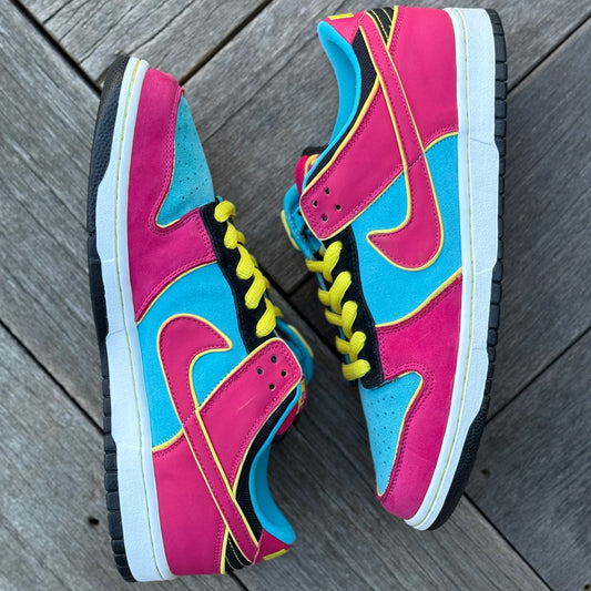 Nike SB Dunk Low Miss Pacman Size 10.5