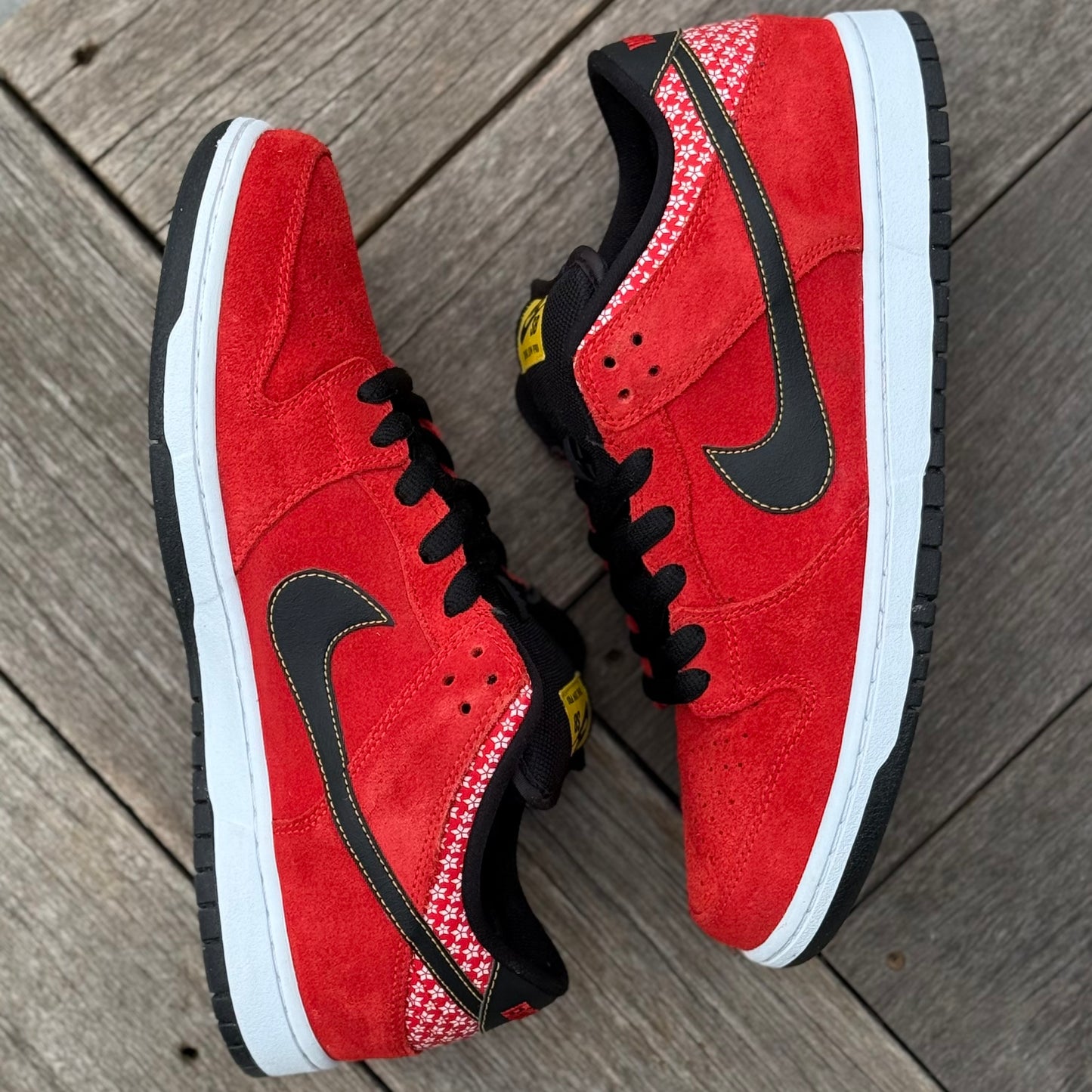 Nike SB Dunk Low Red Firecracker Size 11.5