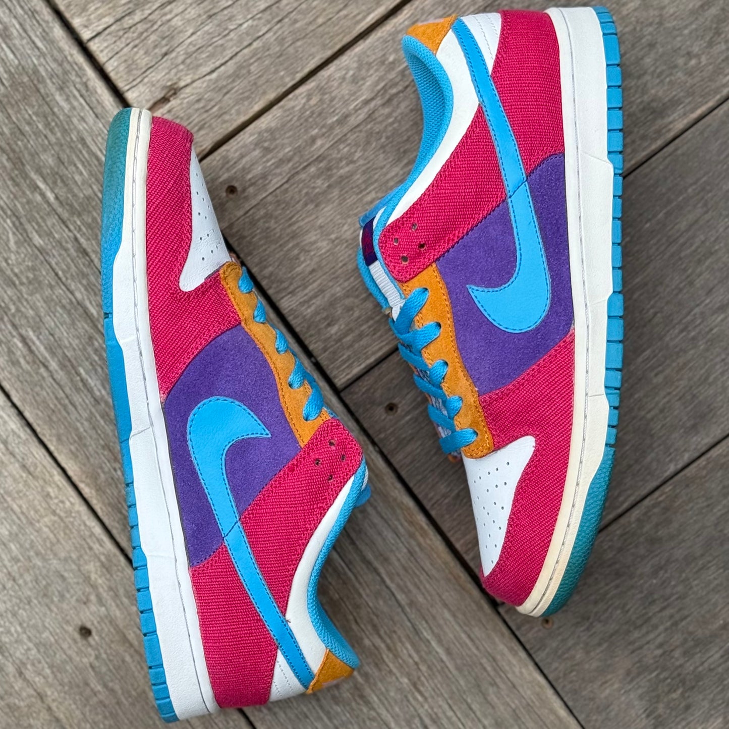 Nike Dunk Low 6.0 Brilliant Magenta Vivid Blue Size 10.5 (WMNS Size 12)