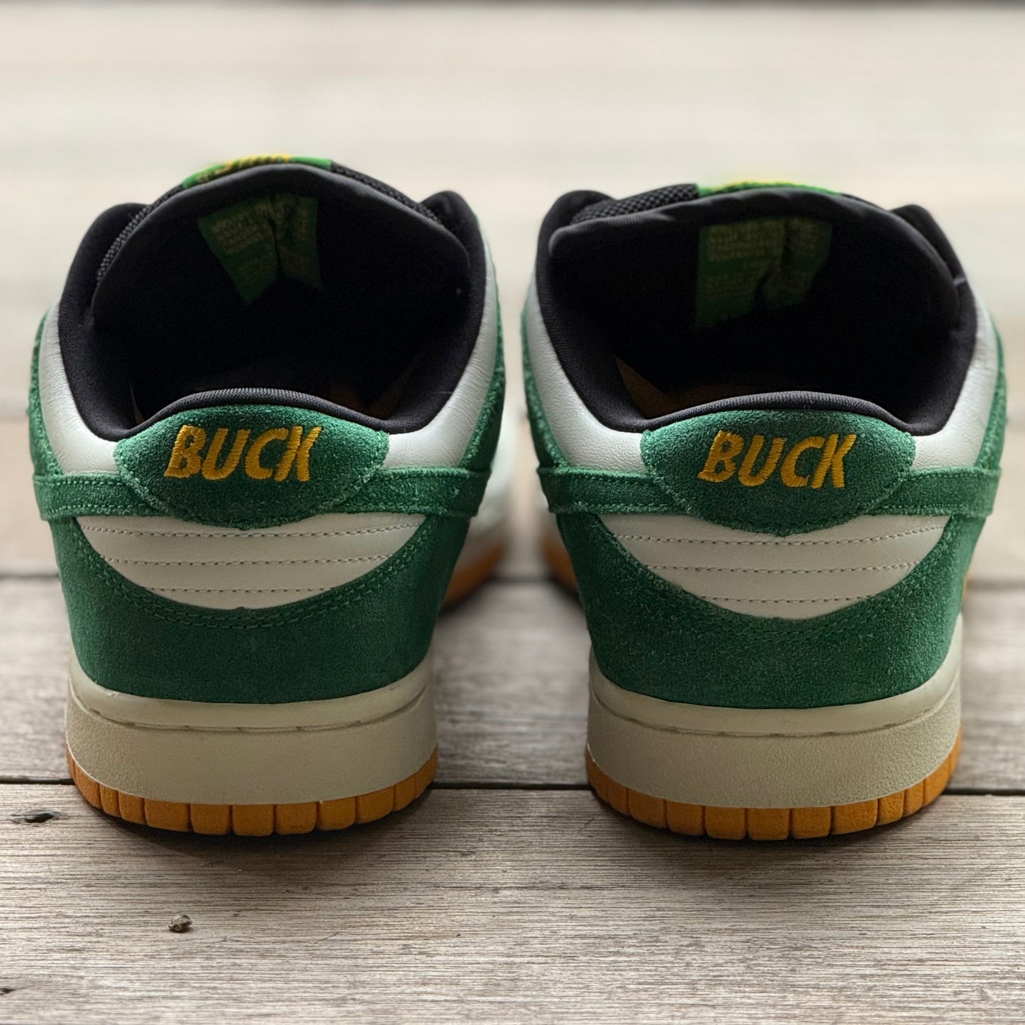 Nike SB Dunk Low Buck Size 10