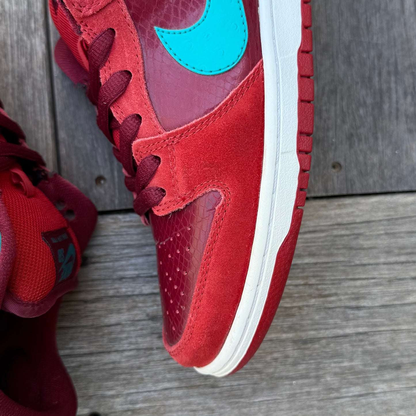 Nike SB Dunk Low Brickhouse Turbo Size 9