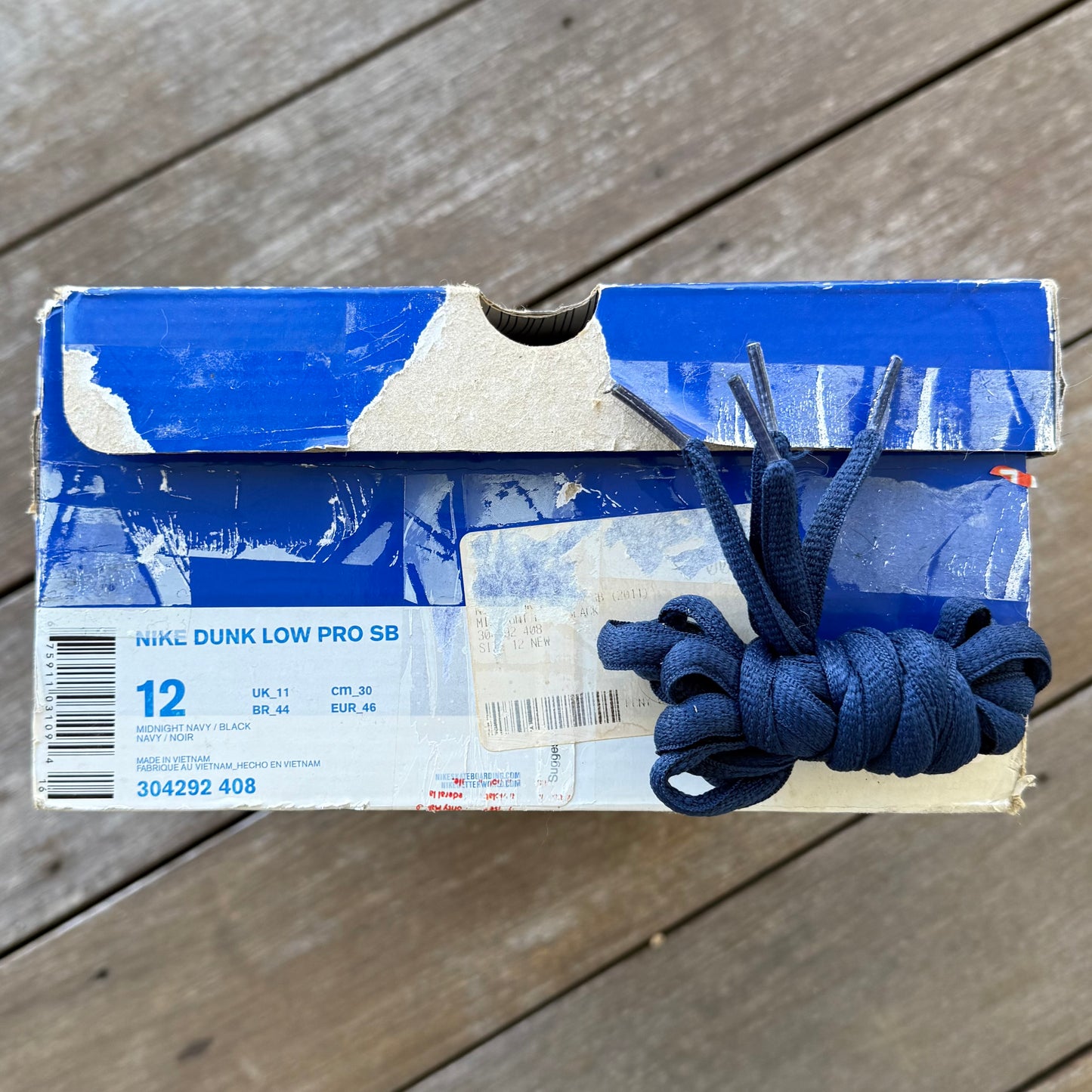 Nike SB Dunk Low Midnight Navy Volt Size 12