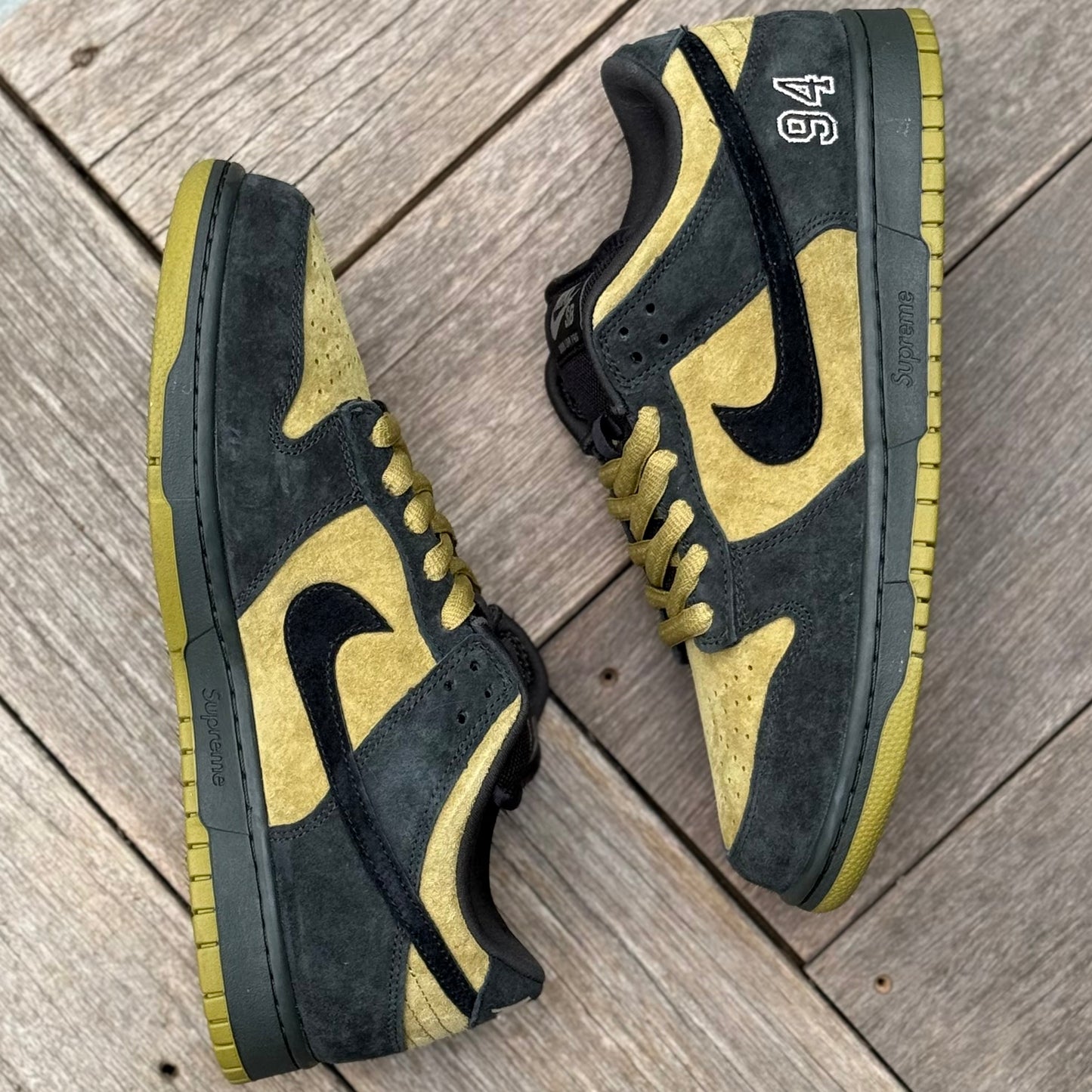 Nike SB Dunk Low Supreme ‘94 Camper Green Hulk Size 9.5