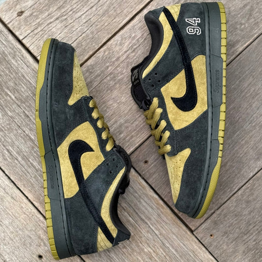 Nike SB Dunk Low Supreme ‘94 Camper Green Hulk Size 9.5