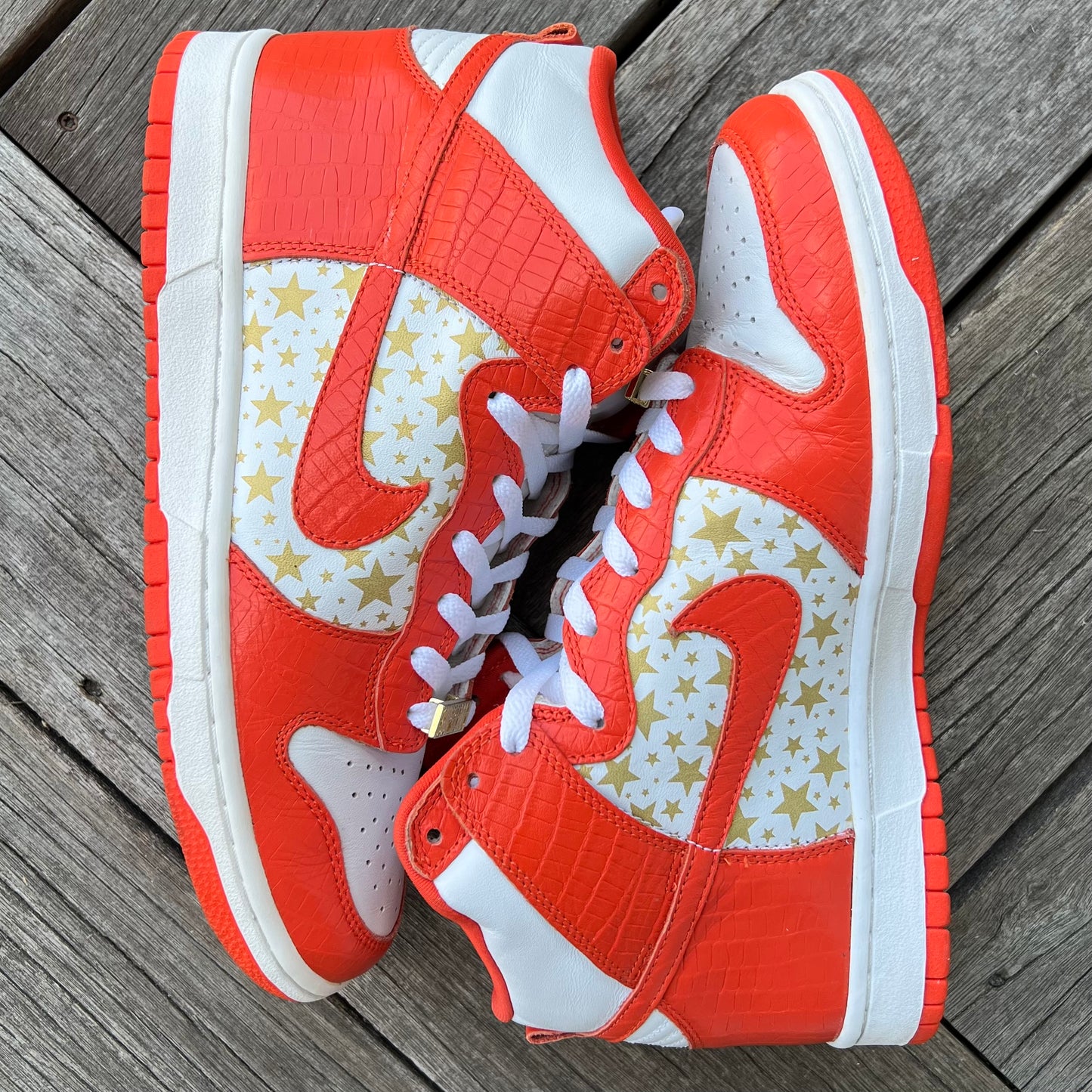 Nike SB Dunk High Orange Supreme Size 10