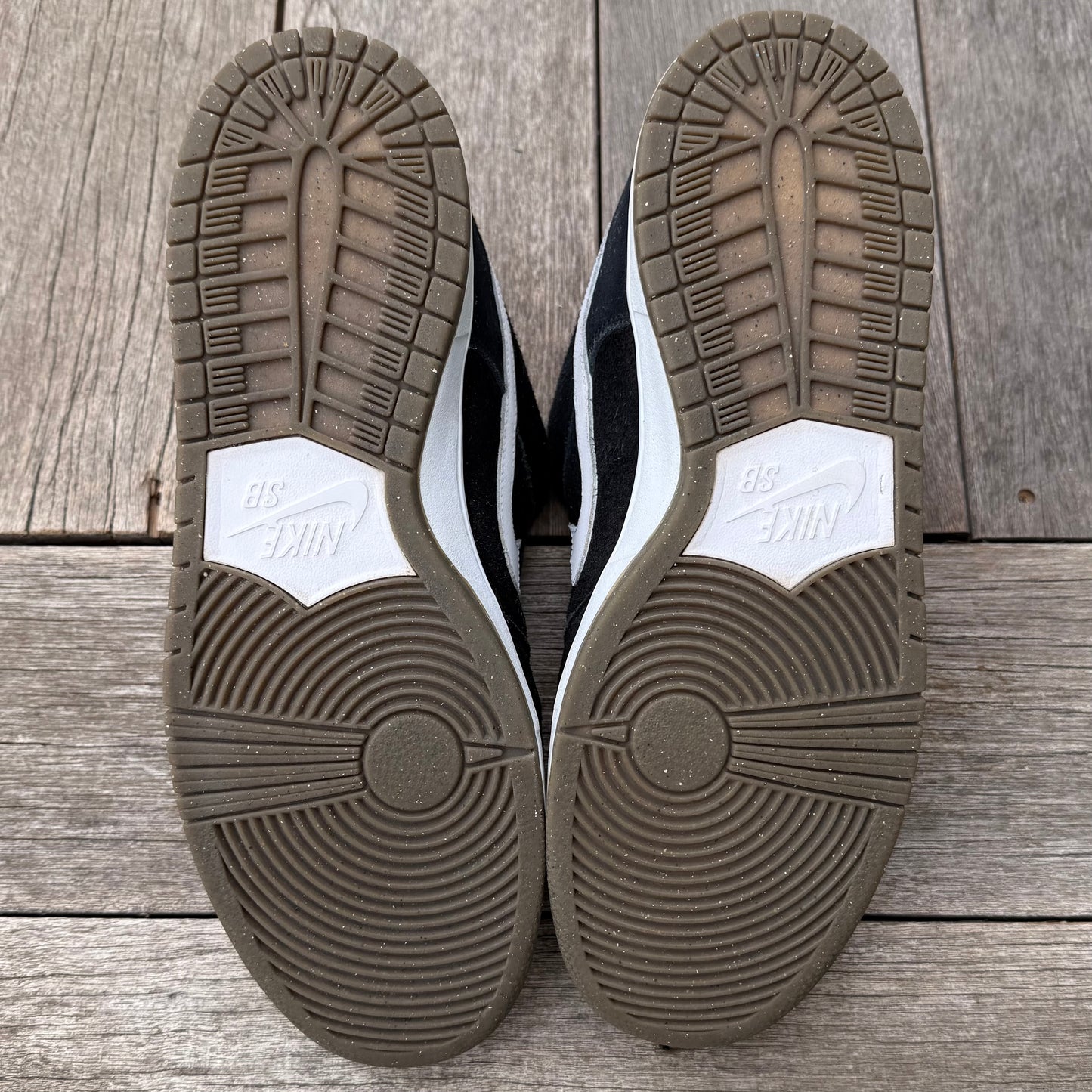 Nike SB Dunk Low Black/White Size 13