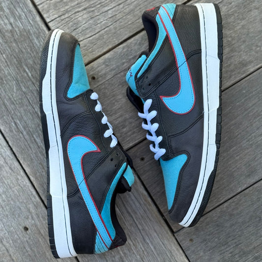 Nike SB Dunk Low Angels & Demons Size 12