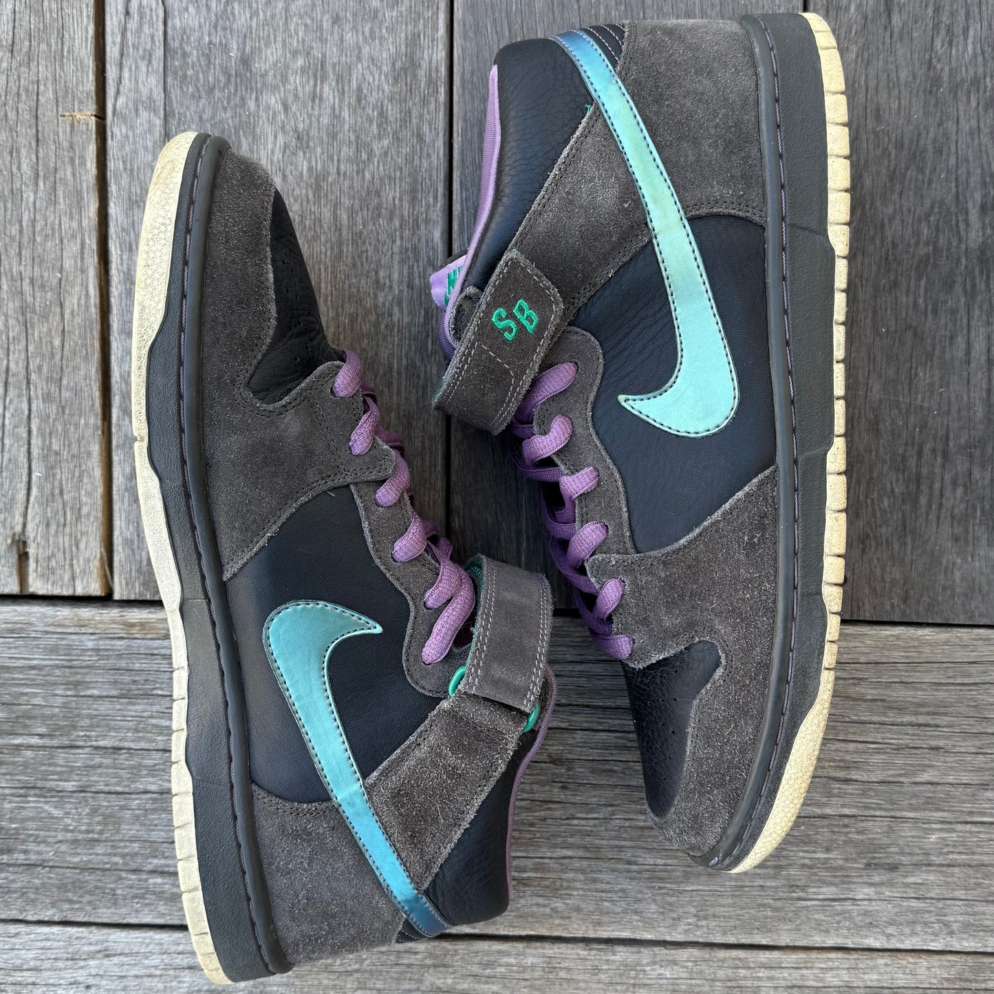 Nike SB Dunk Mid Northern Lights Size 11.5