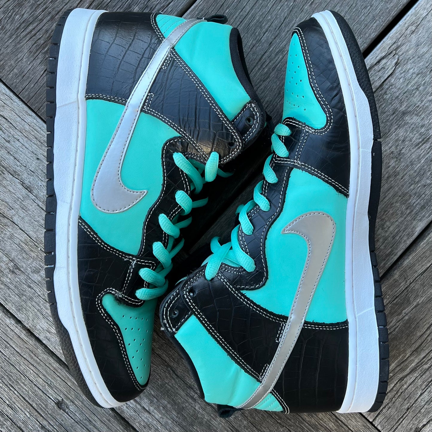 Nike SB Dunk High Tiffany Diamond Size 12