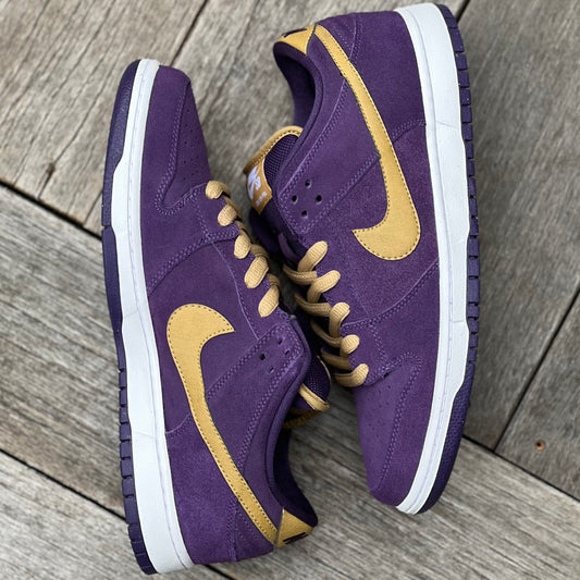 Nike SB Dunk Low Crown Royal Size 9.5