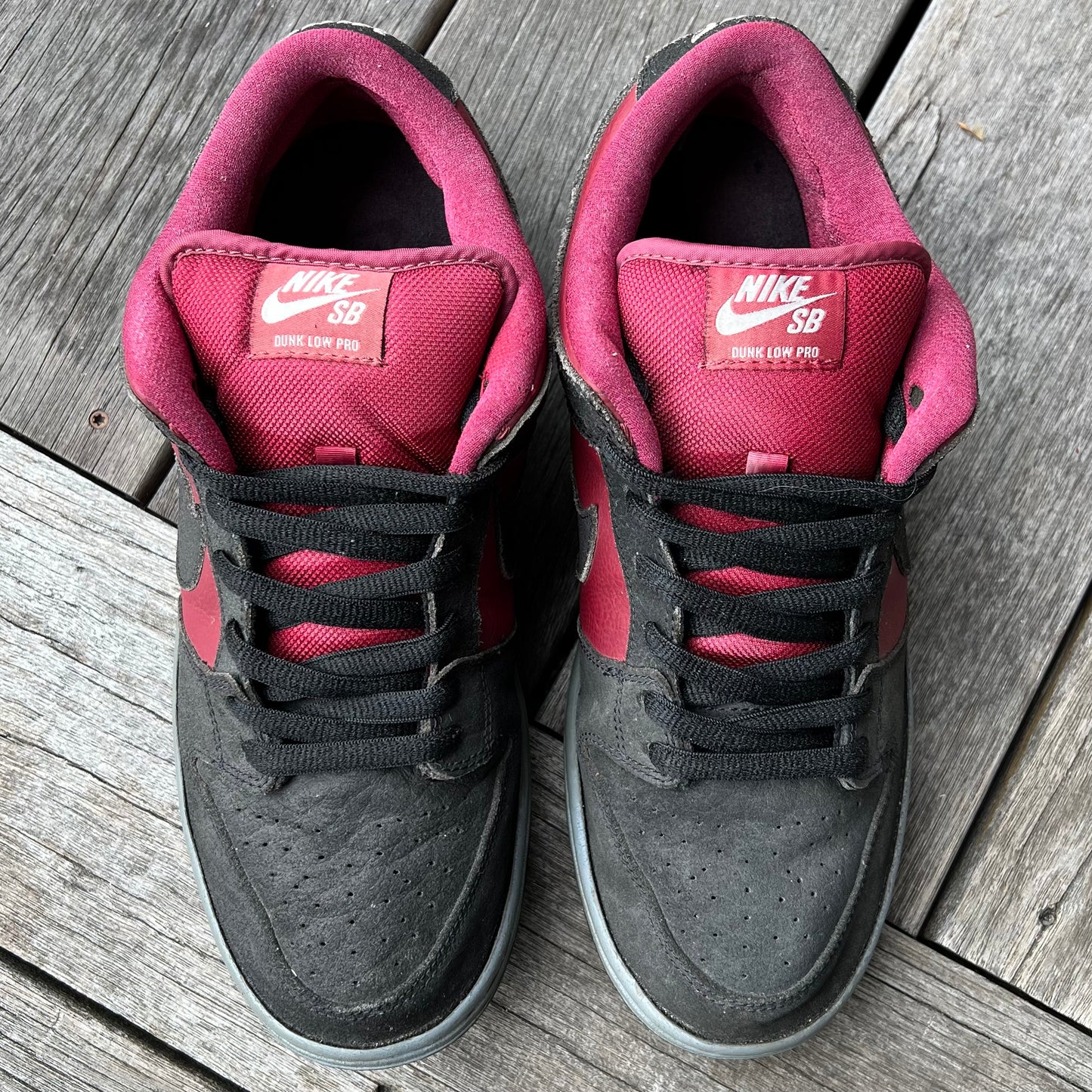 Nike SB Dunk Low Red Wine Size 10.5