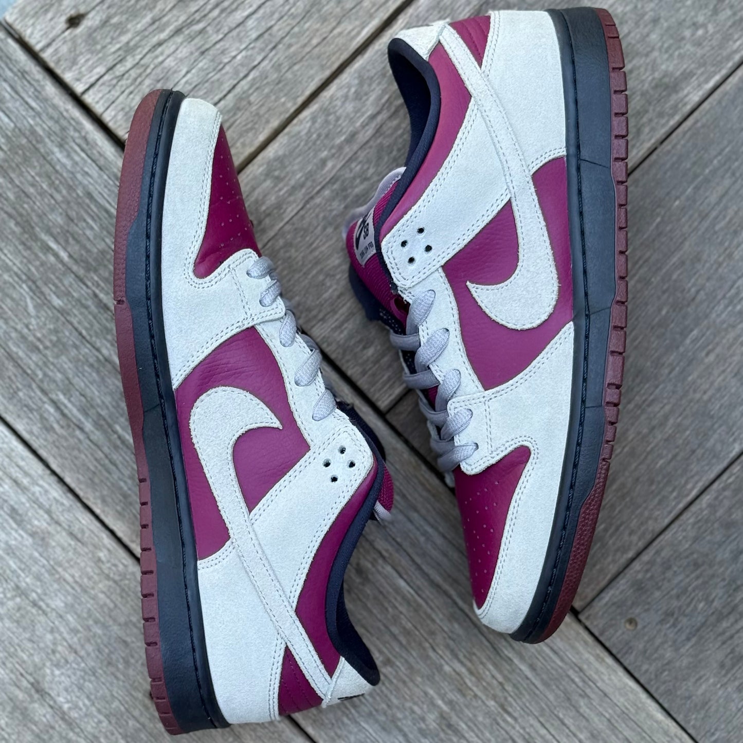 Nike SB Dunk Low True Berry Size 11