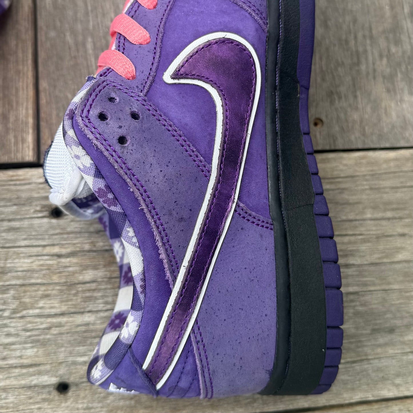 Nike SB Dunk Low Purple Lobster Size 9.5