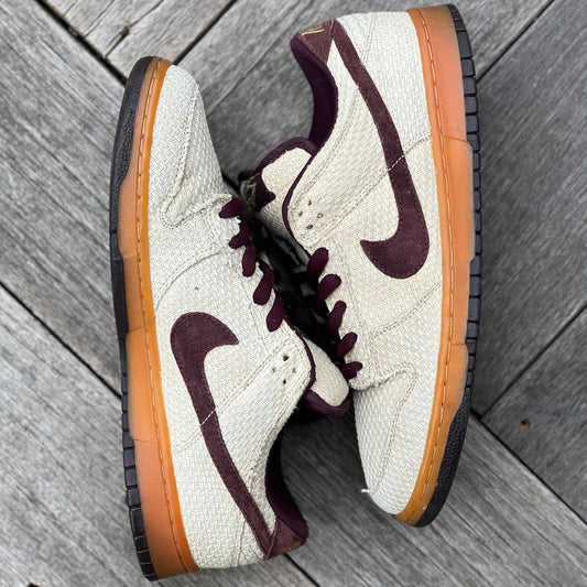 Nike SB Dunk Low Red Hemp Size 10.5