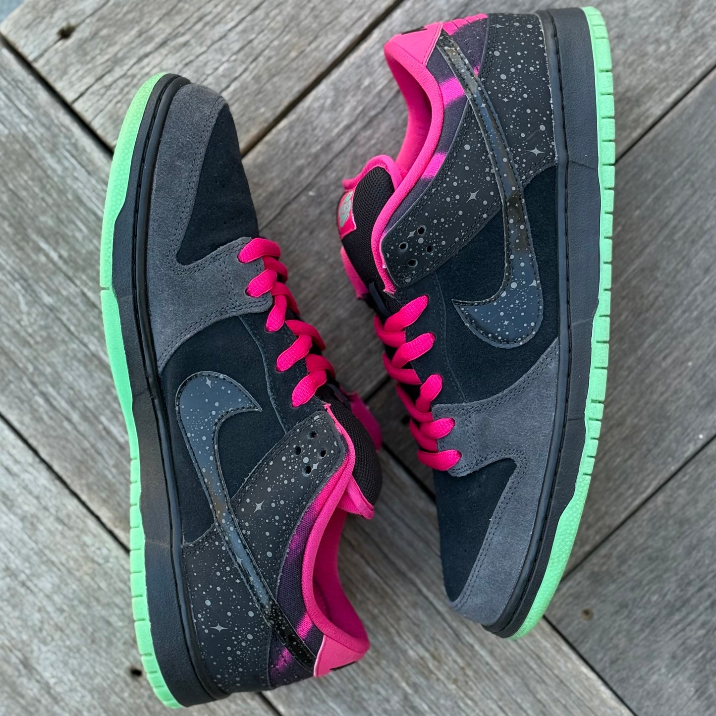 Nike SB Dunk Low Northern Lights Size 12