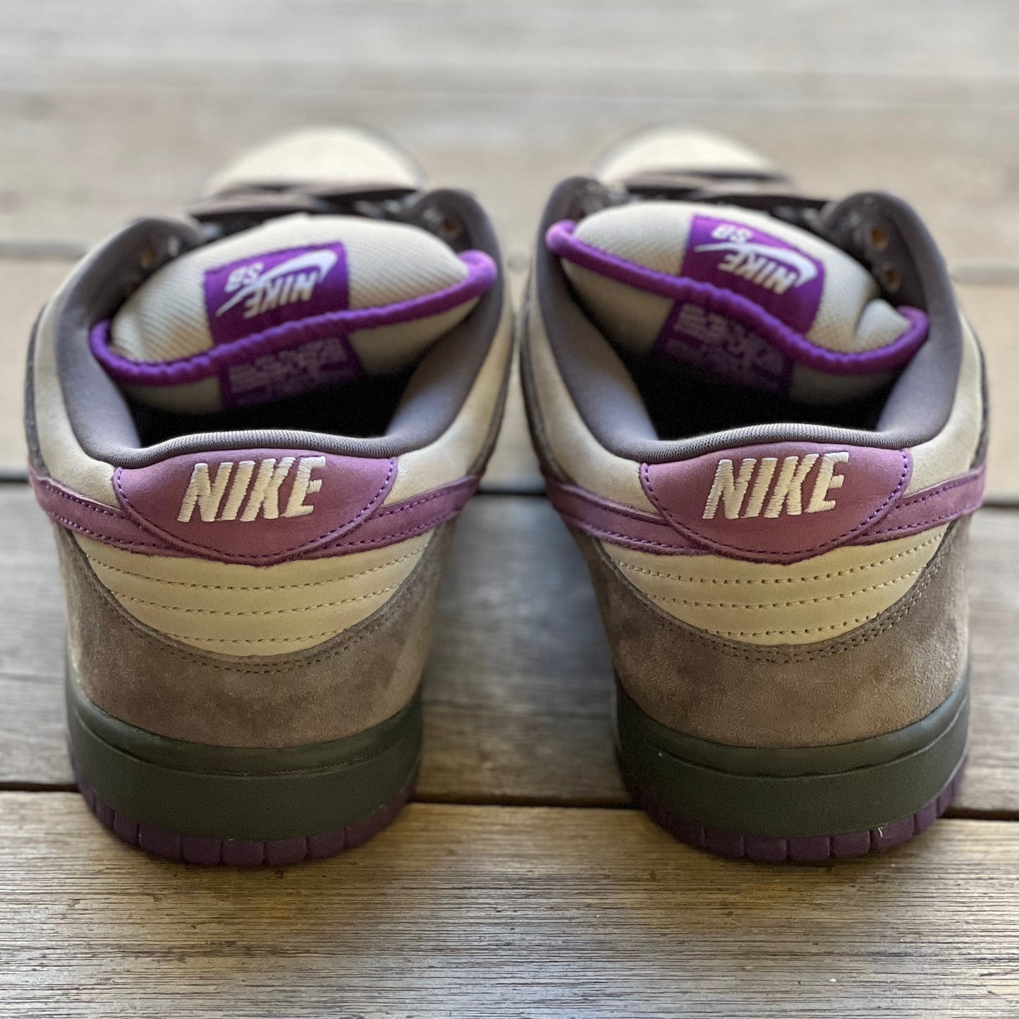 Nike SB Dunk Low Purple Pigeon Size 11.5