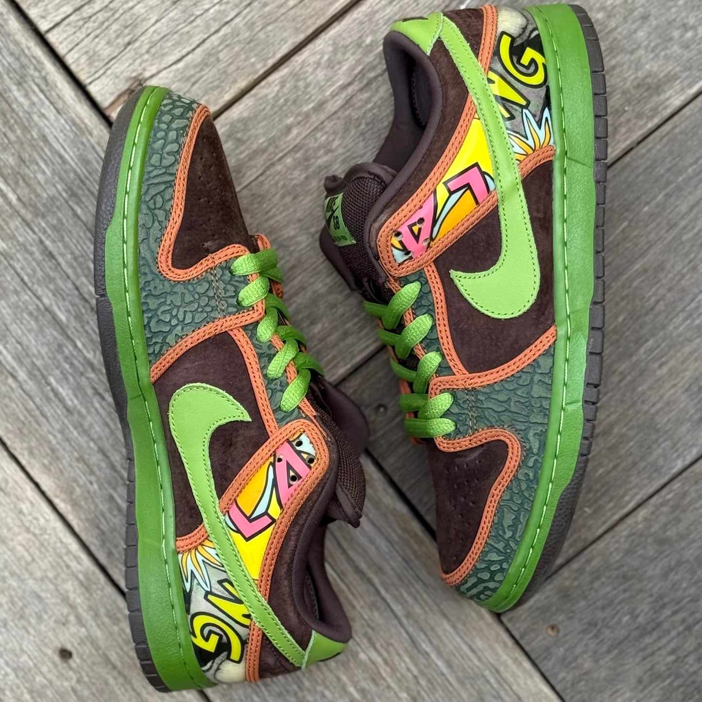 Nike SB Dunk Low De La Soul Size 8.5