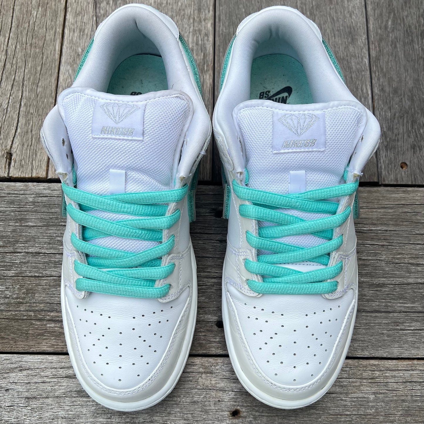 Nike SB Dunk Low White Diamond Size 8.5