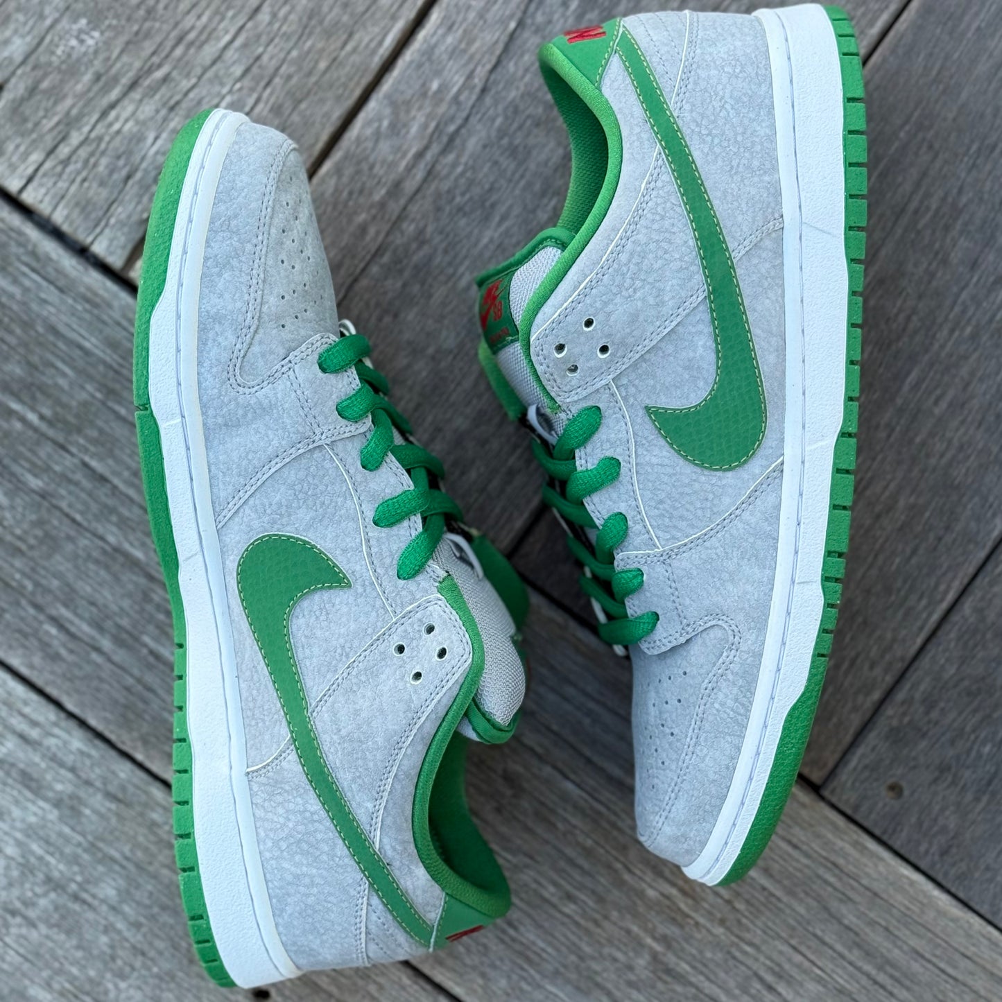 Nike SB Dunk Low Medusa Size 10.5