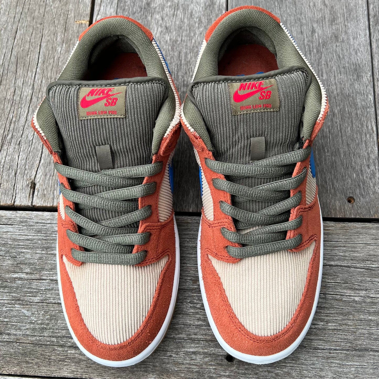 Nike SB Dunk Low Dusty Peach Corduroy Size 8.5