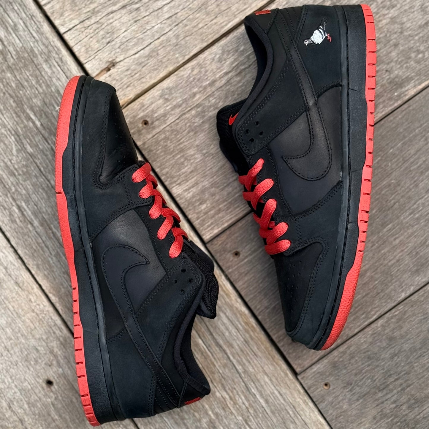 Nike SB Dunk Low Black Pigeon Size 9