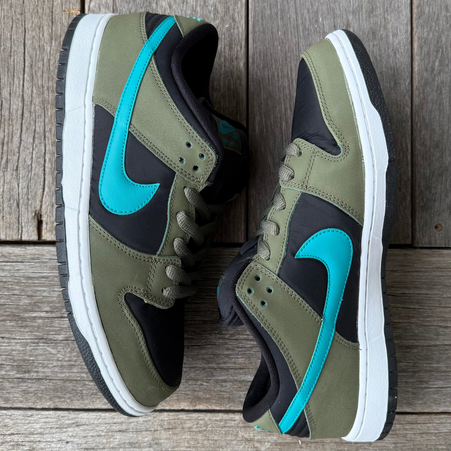 Nike SB Dunk Low Medium Olive Turbo Green Size 11