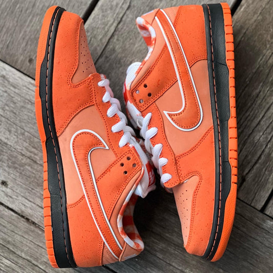 Nike SB Dunk Low Orange Lobster Size 8.5