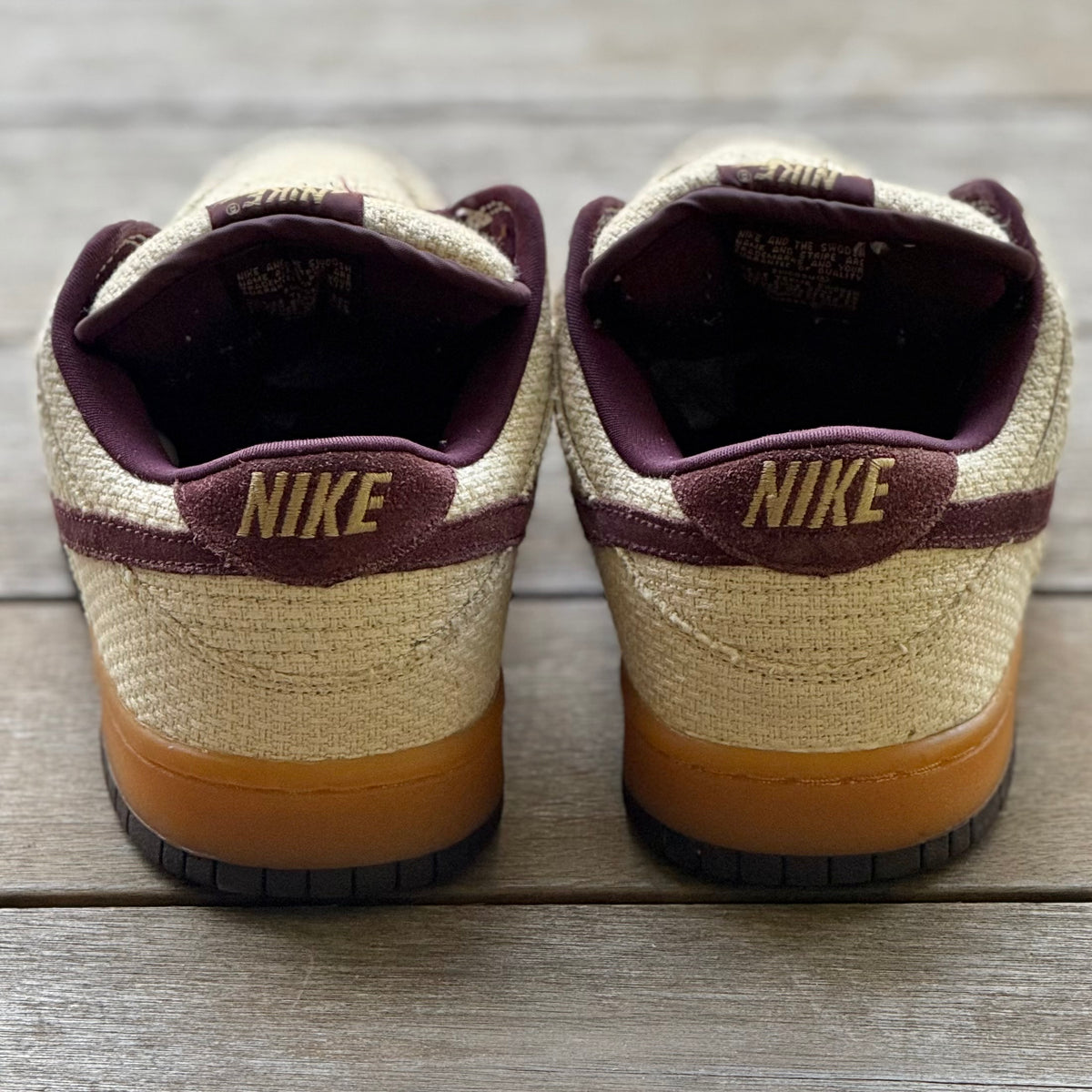 Nike SB Dunk Low Red Hemp Size 10