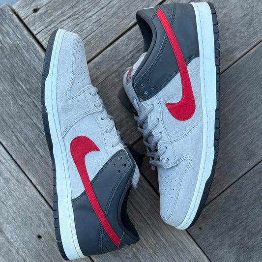 Nike SB Dunk Low Medium Grey Red Size 14