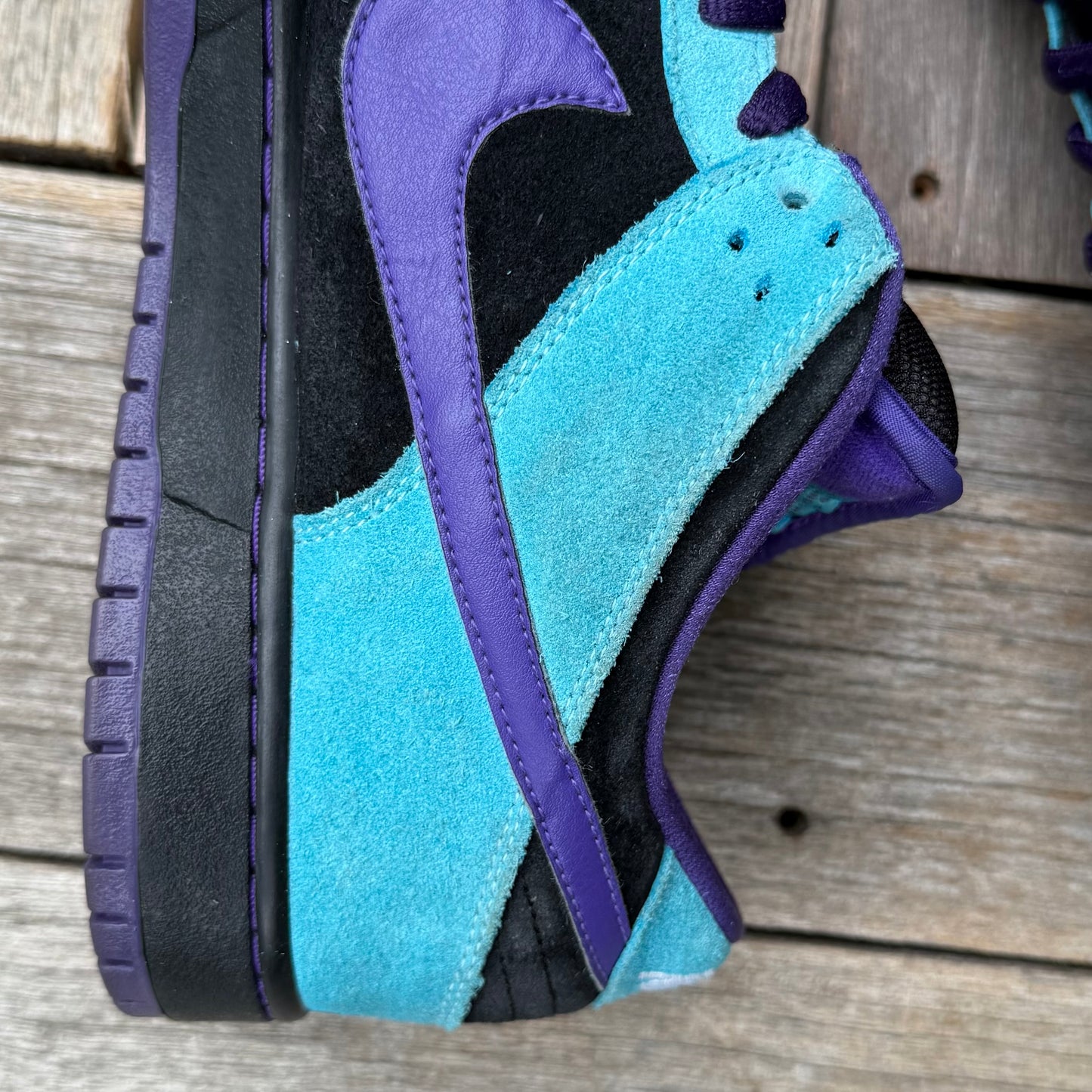 Nike SB Dunk Low Skeletor Size 12
