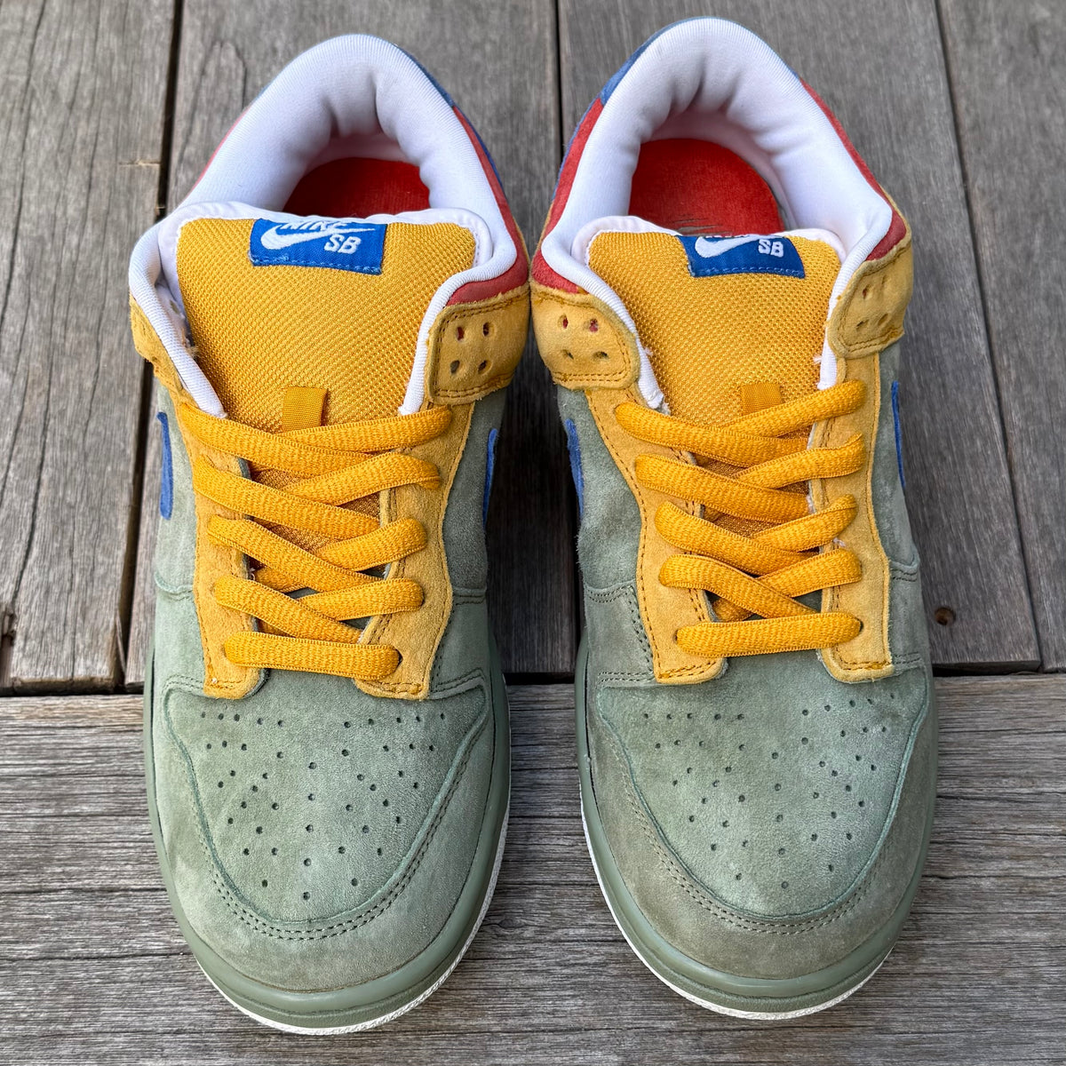 Nike SB Dunk Low Puff N Stuff Size 9.5