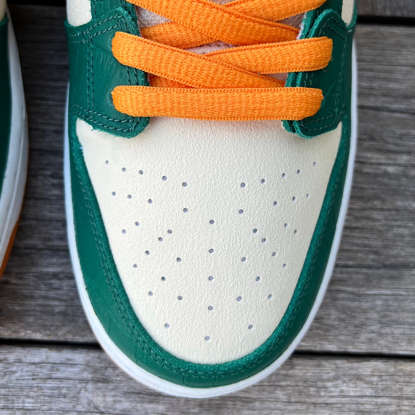 Nike SB Dunk Low Kumquat Legion Pine Size 11