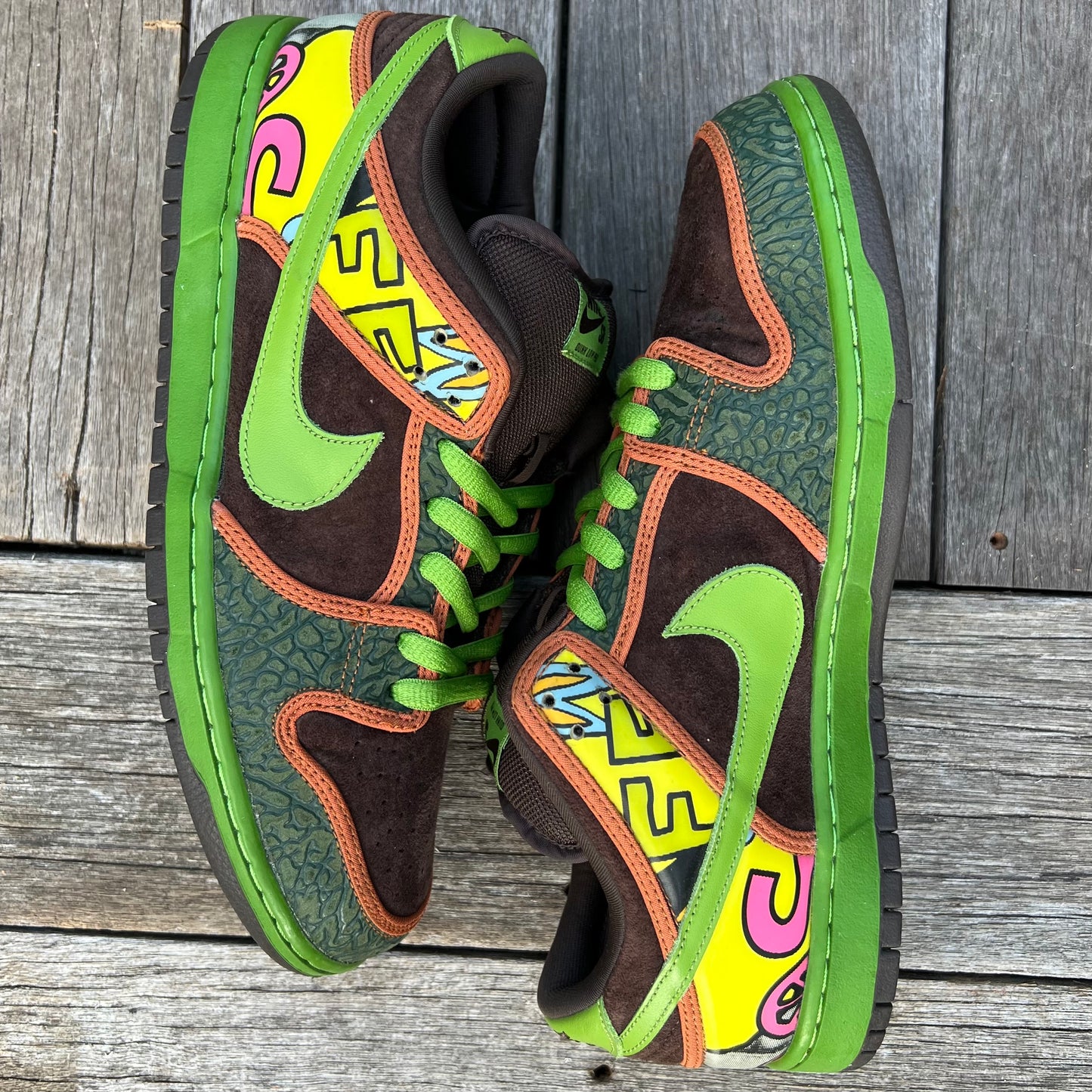 Nike SB Dunk Low De La Soul Size 11.5