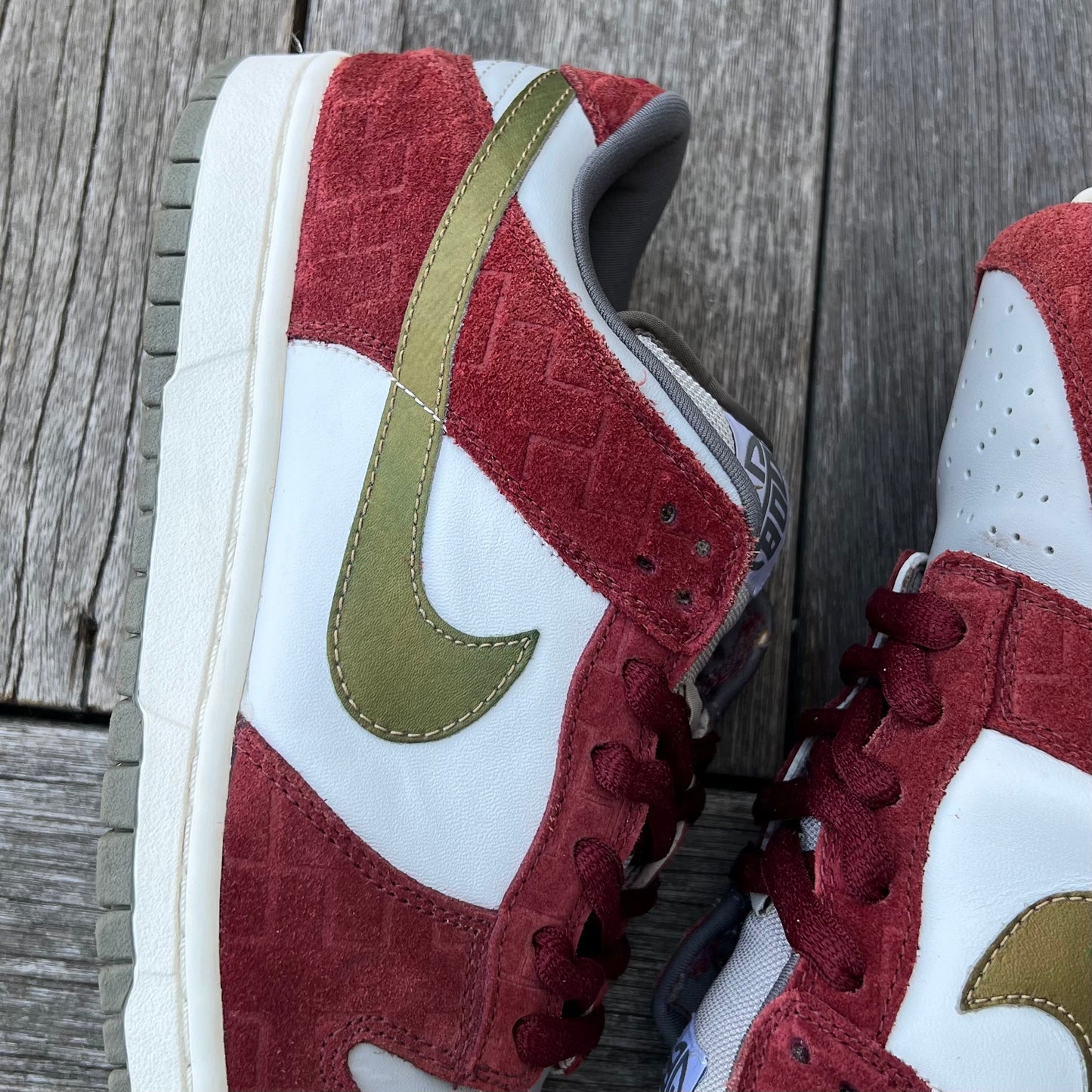 Nike SB Dunk Low Shanghai (1) Size 10.5