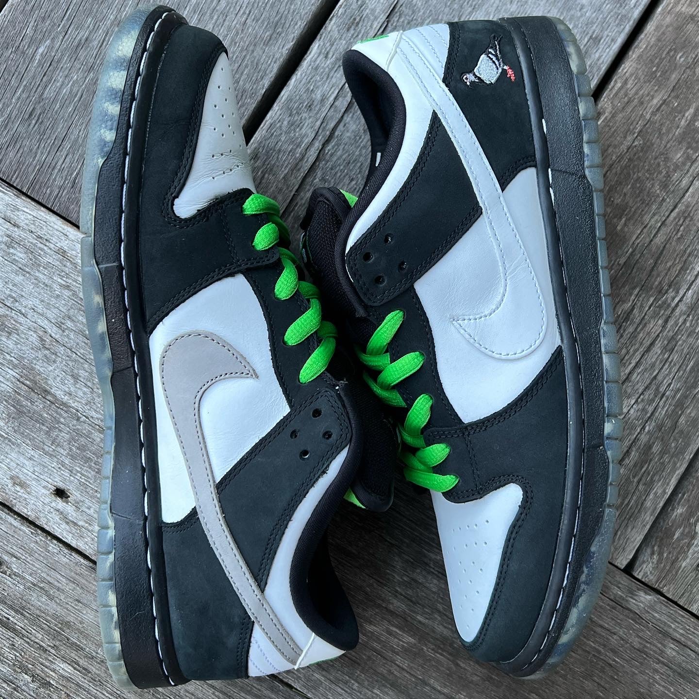 Nike SB Dunk Low Panda Pigeon Size 10.5