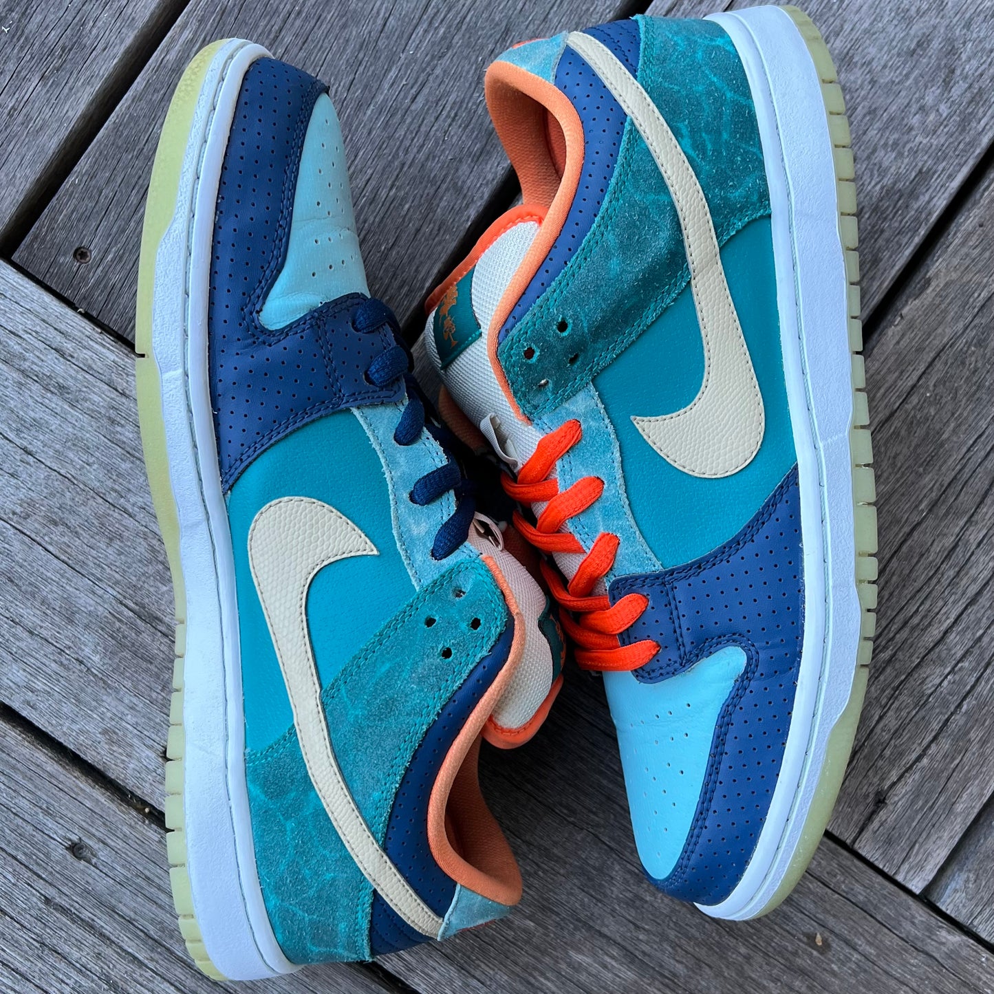 Nike SB Dunk Low MIA Skateshop Size 11.5