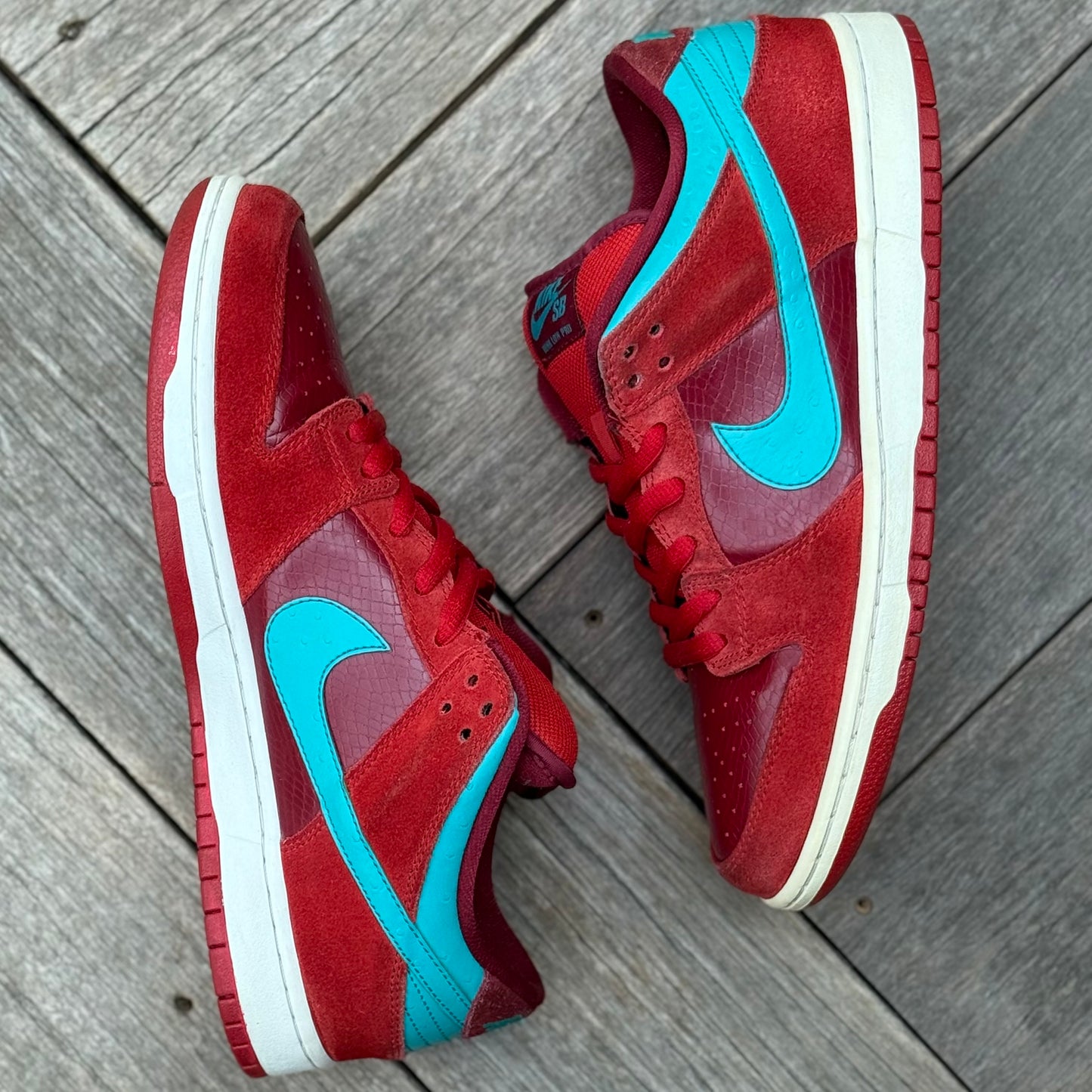 Nike SB Dunk Low Brickhouse Turbo Size 10.5