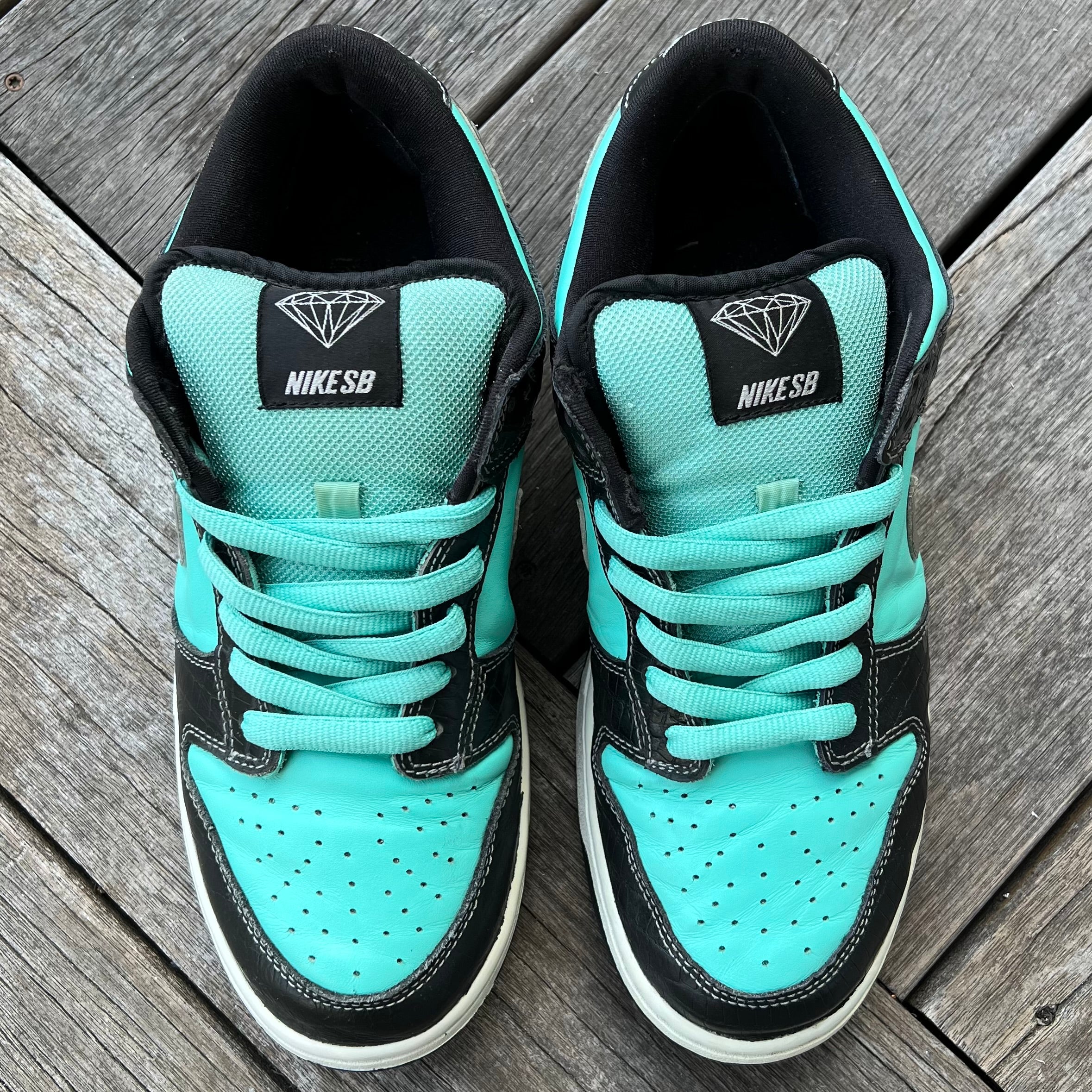 Nike SB Dunk Low Tiffany Diamond Size 9 – The SB Stockroom