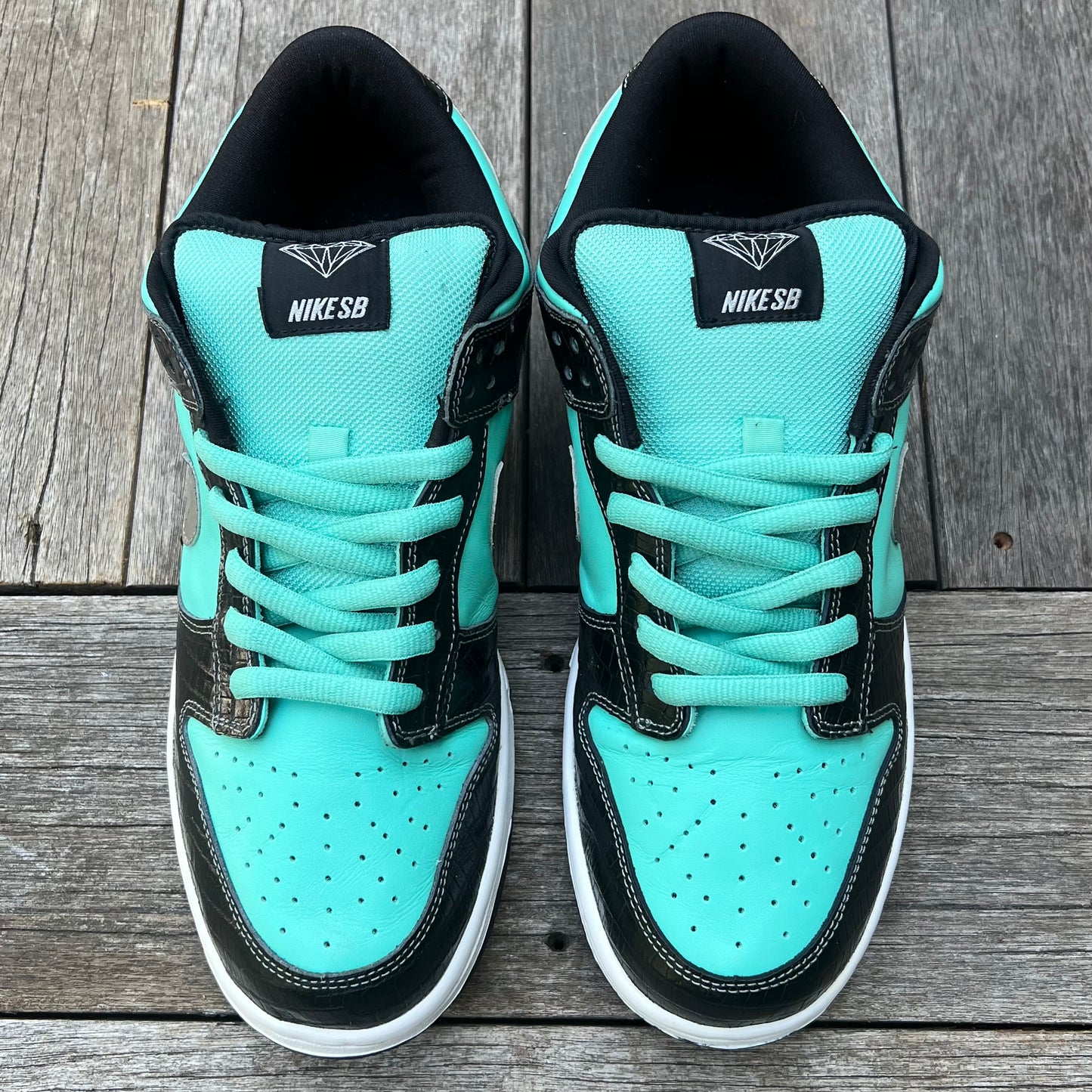 Nike SB Dunk Low Tiffany Diamond Size 12