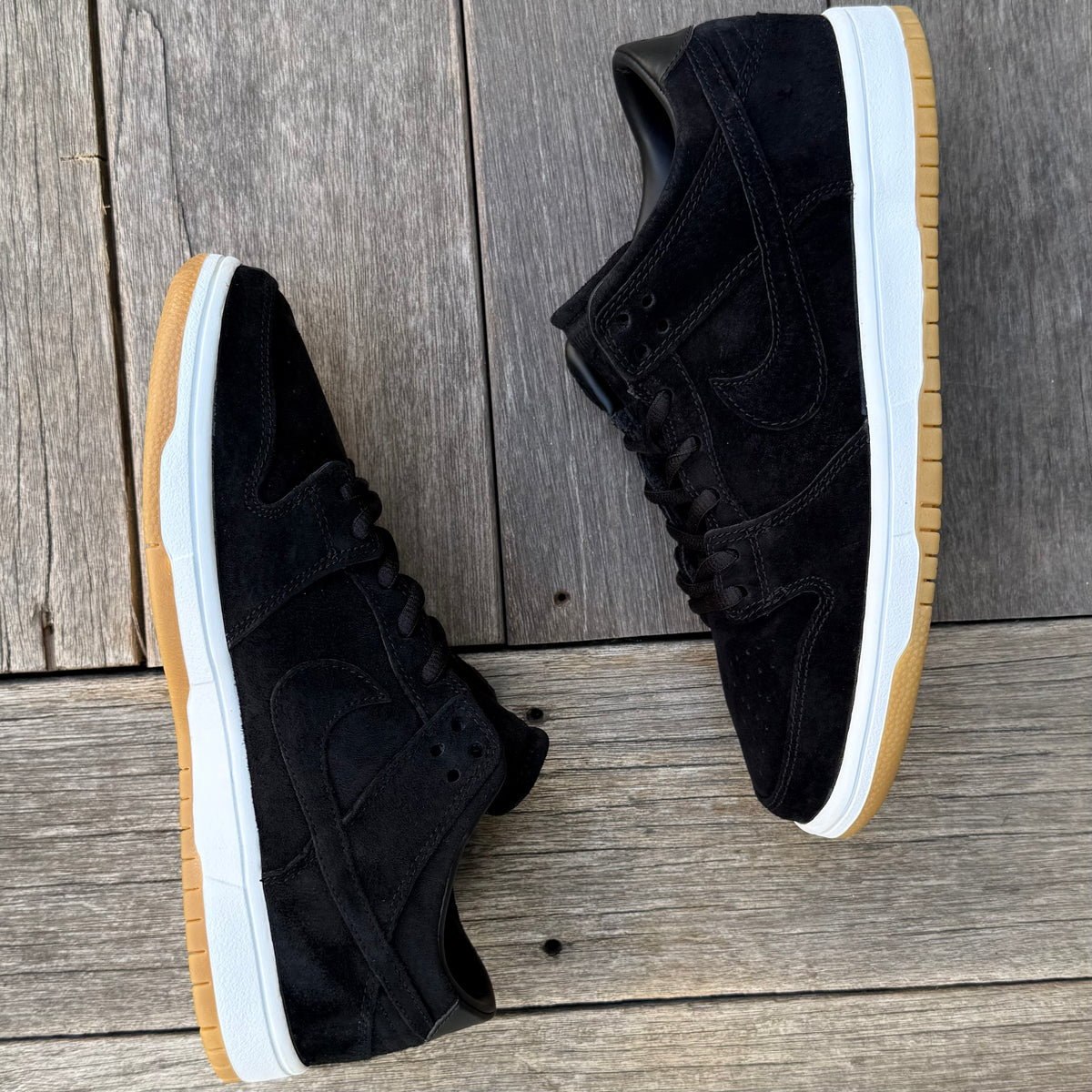 Nike SB Dunk Low Elite Black Gum Size 9.5
