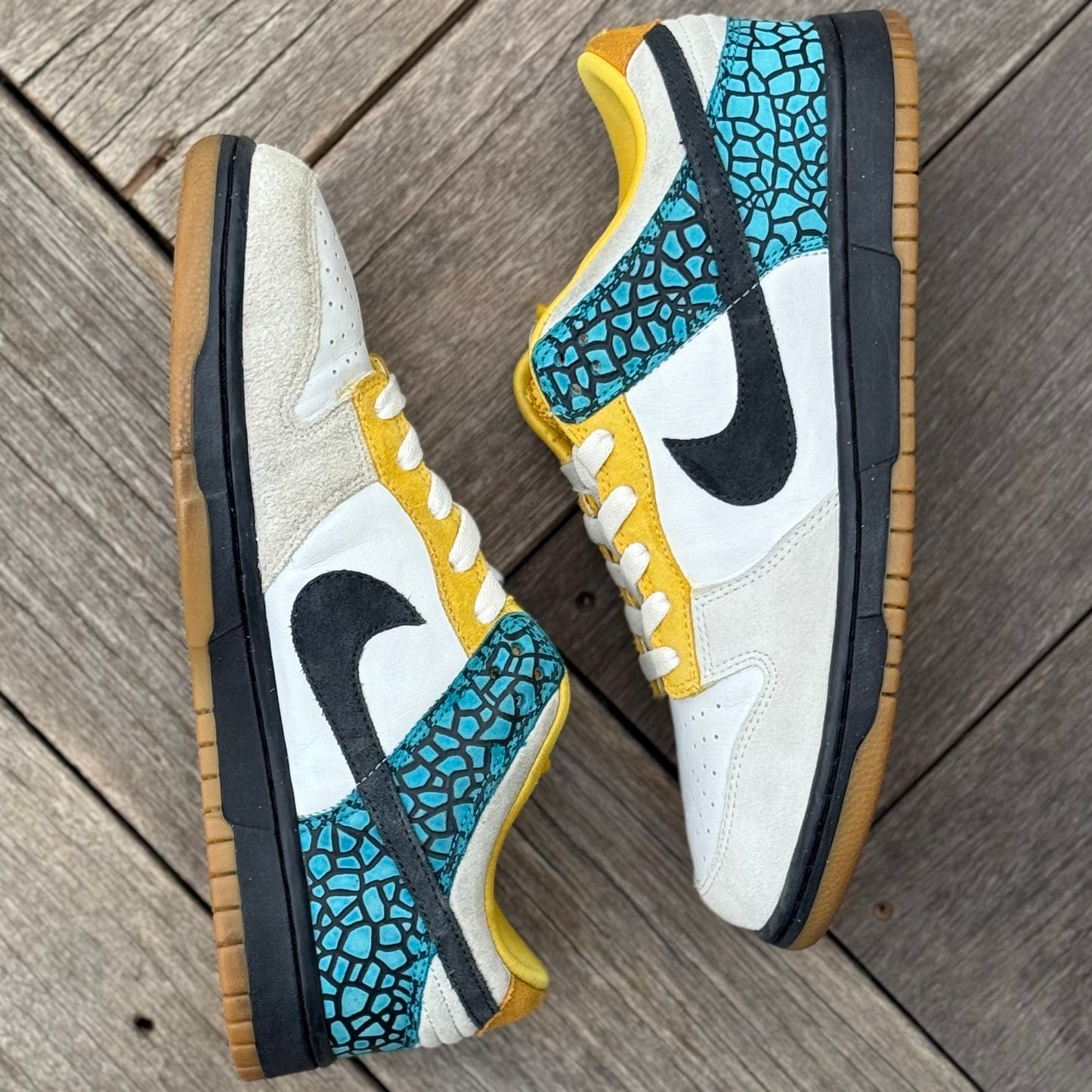 Nike Dunk Low 6.0 Pine Glass Blue Maize Size 9